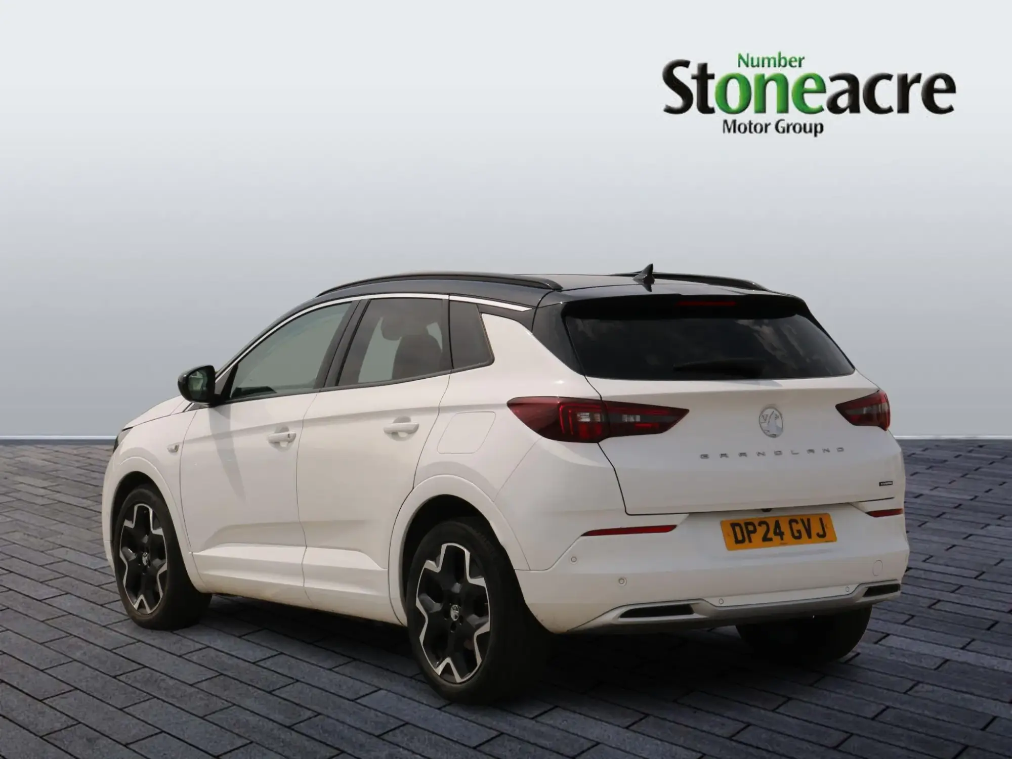 Vauxhall Grandland PHEV Image 5 Vauxhall Grandland PHEV Image 5