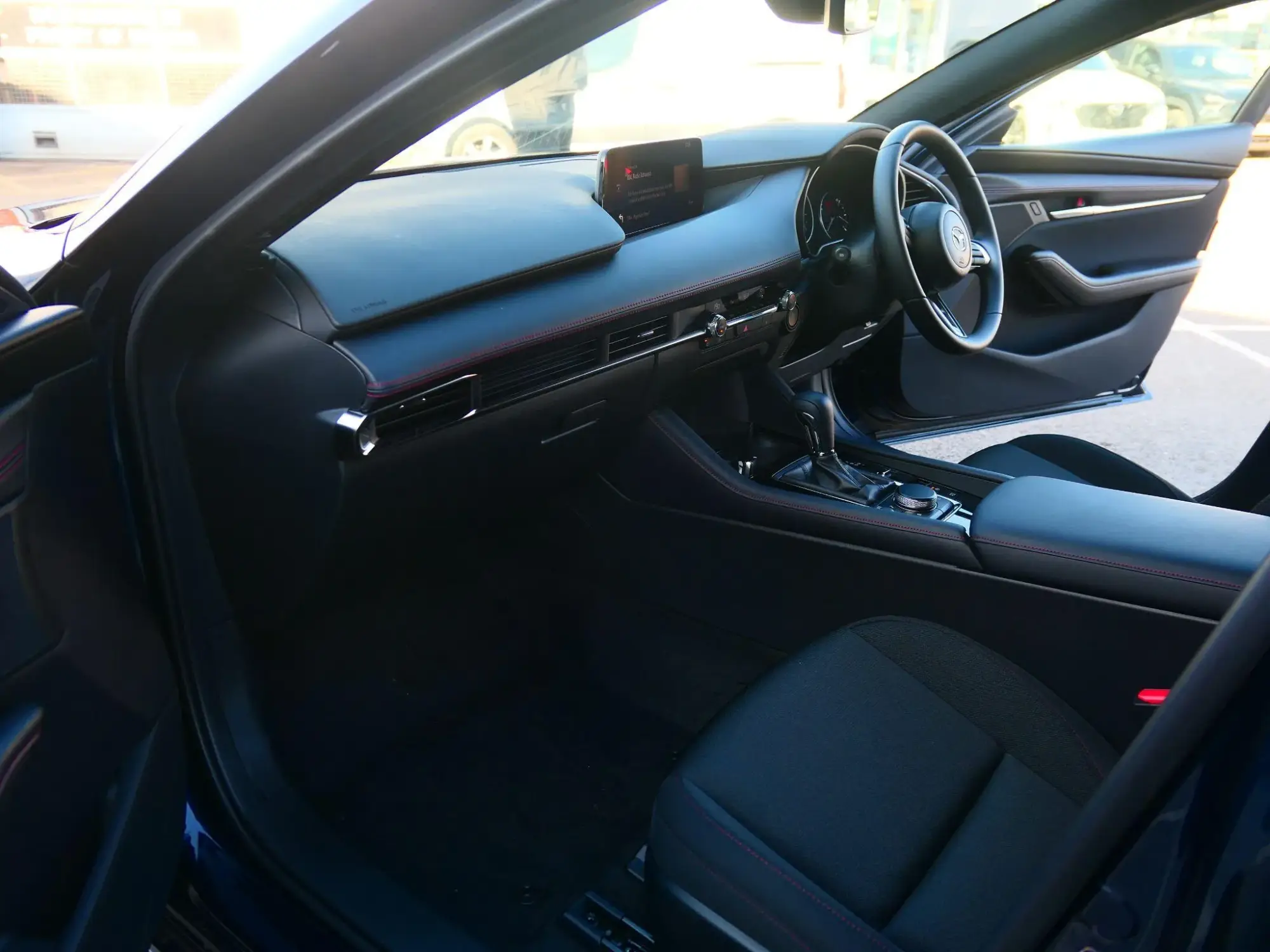 Mazda3 Image 8