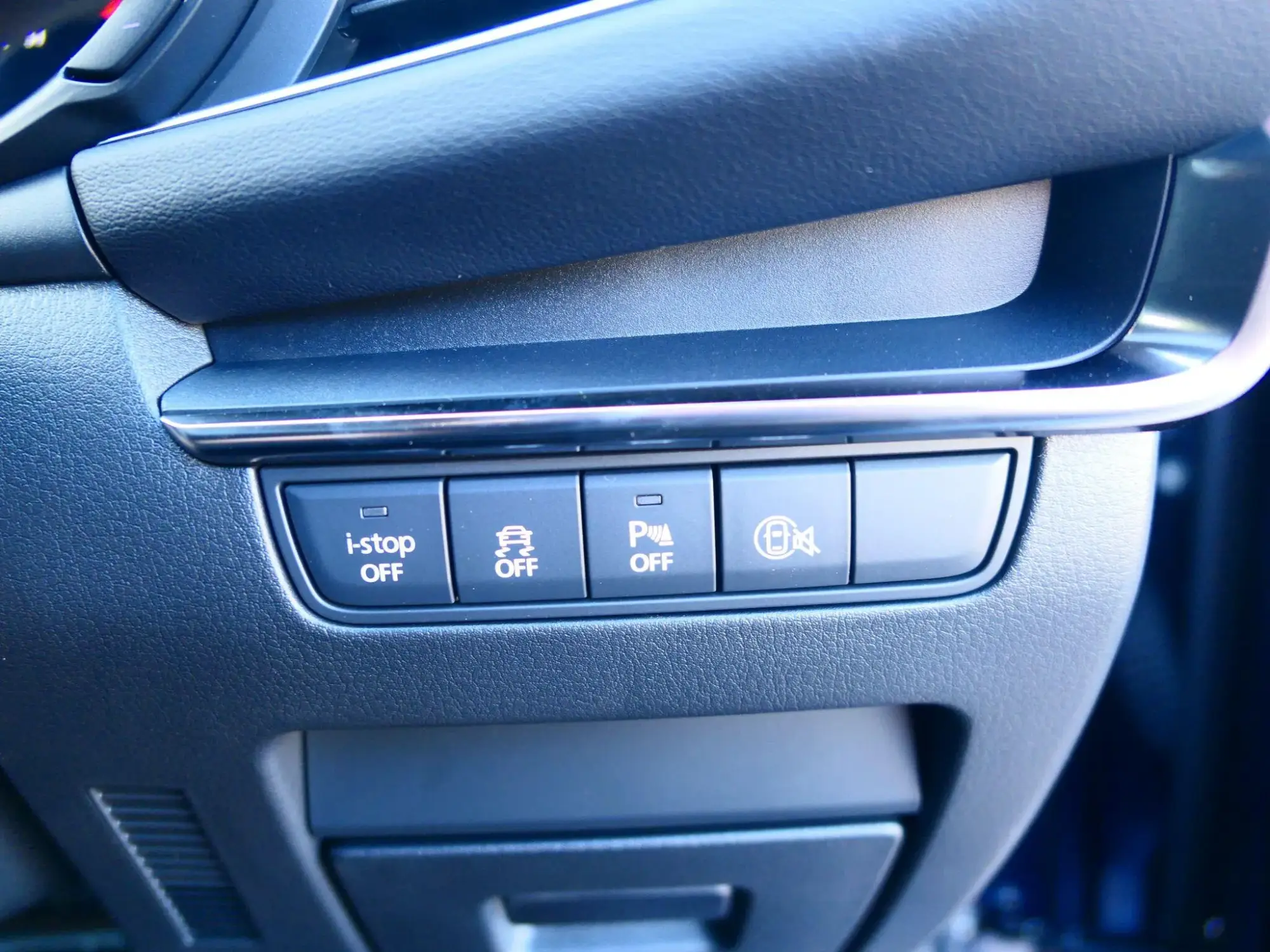 Mazda3 Image 10