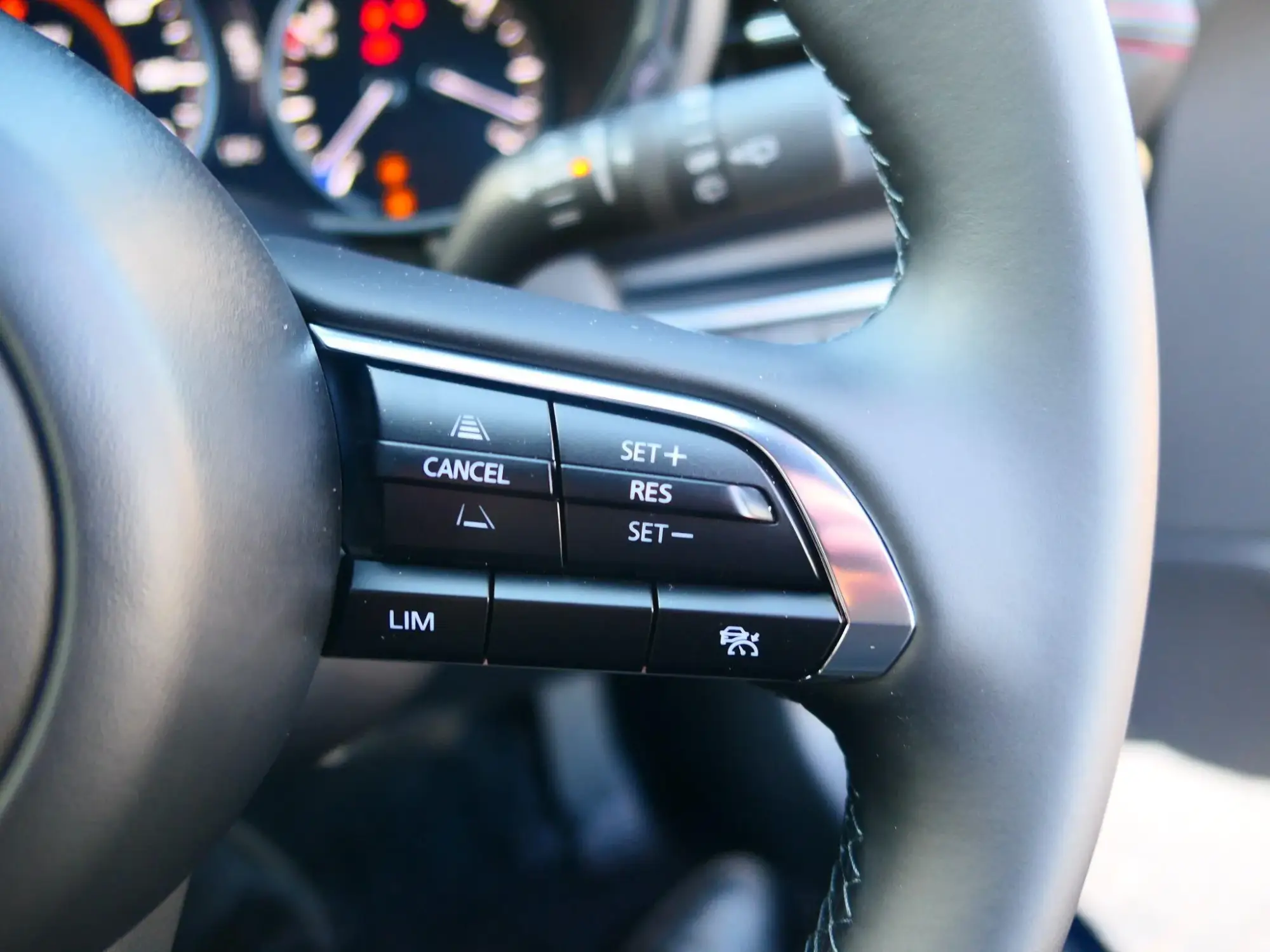 Mazda3 Image 12