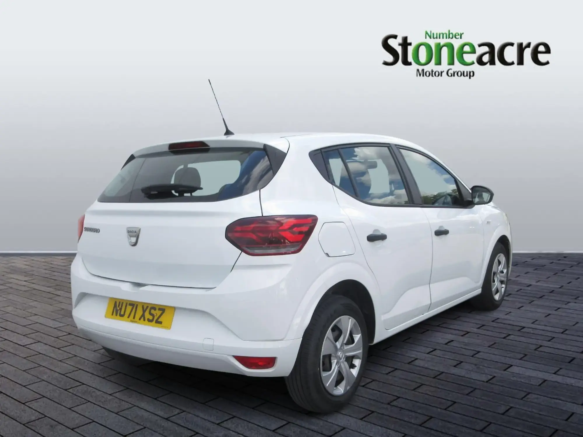Dacia Sandero 1.0 SCe Essential 5dr NU71XSZ Image 3
