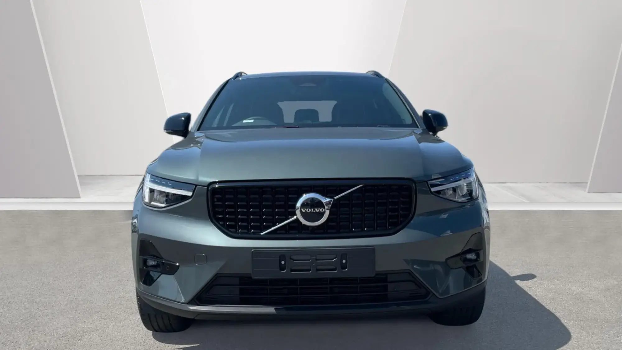 Volvo XC40 Image 2