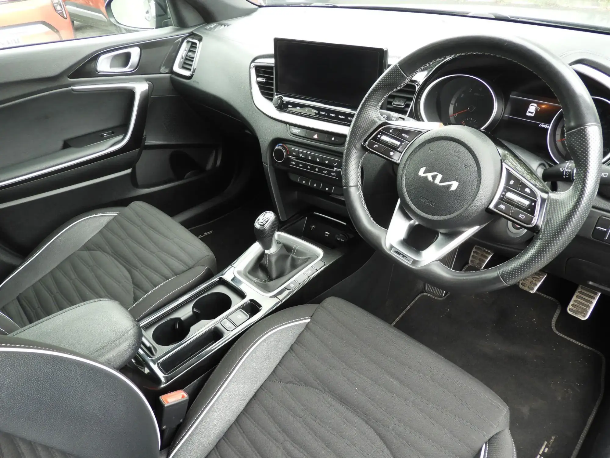 Kia XCeed Image 2
