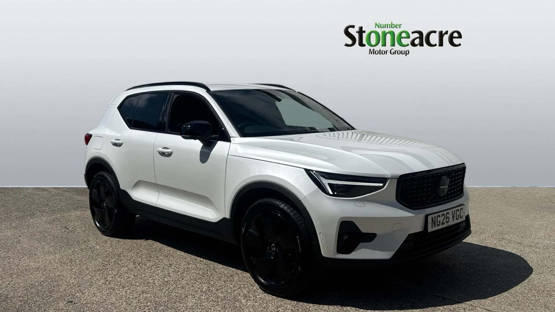 Volvo XC40 listing photo