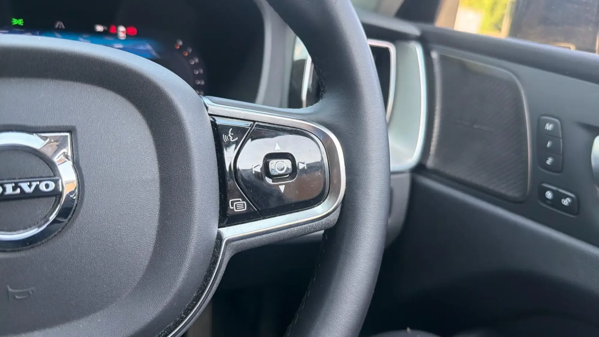 Volvo XC60 Image 21