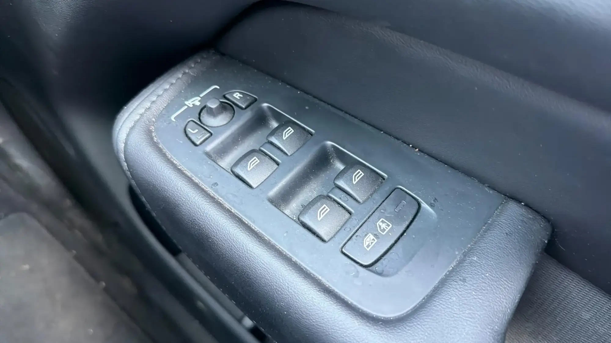 Volvo XC60 Image 23