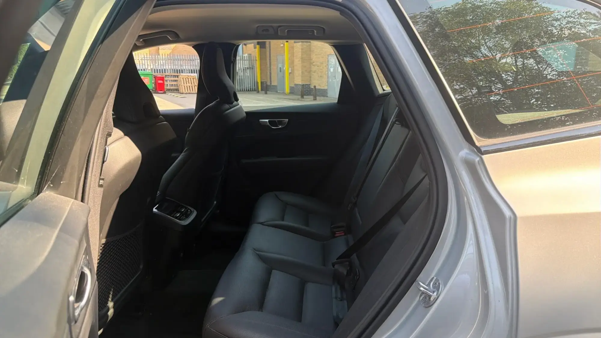Volvo XC60 Image 29