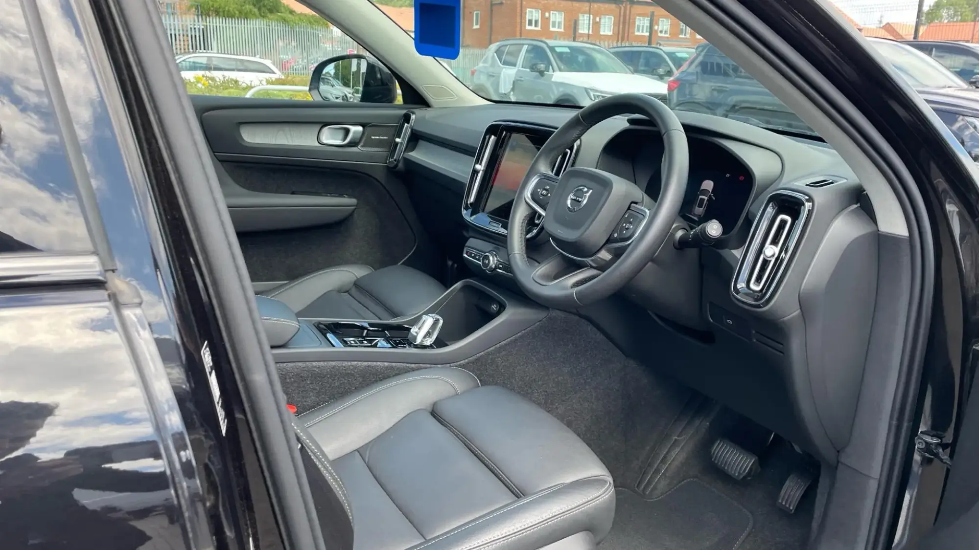 Volvo XC40 Image 10