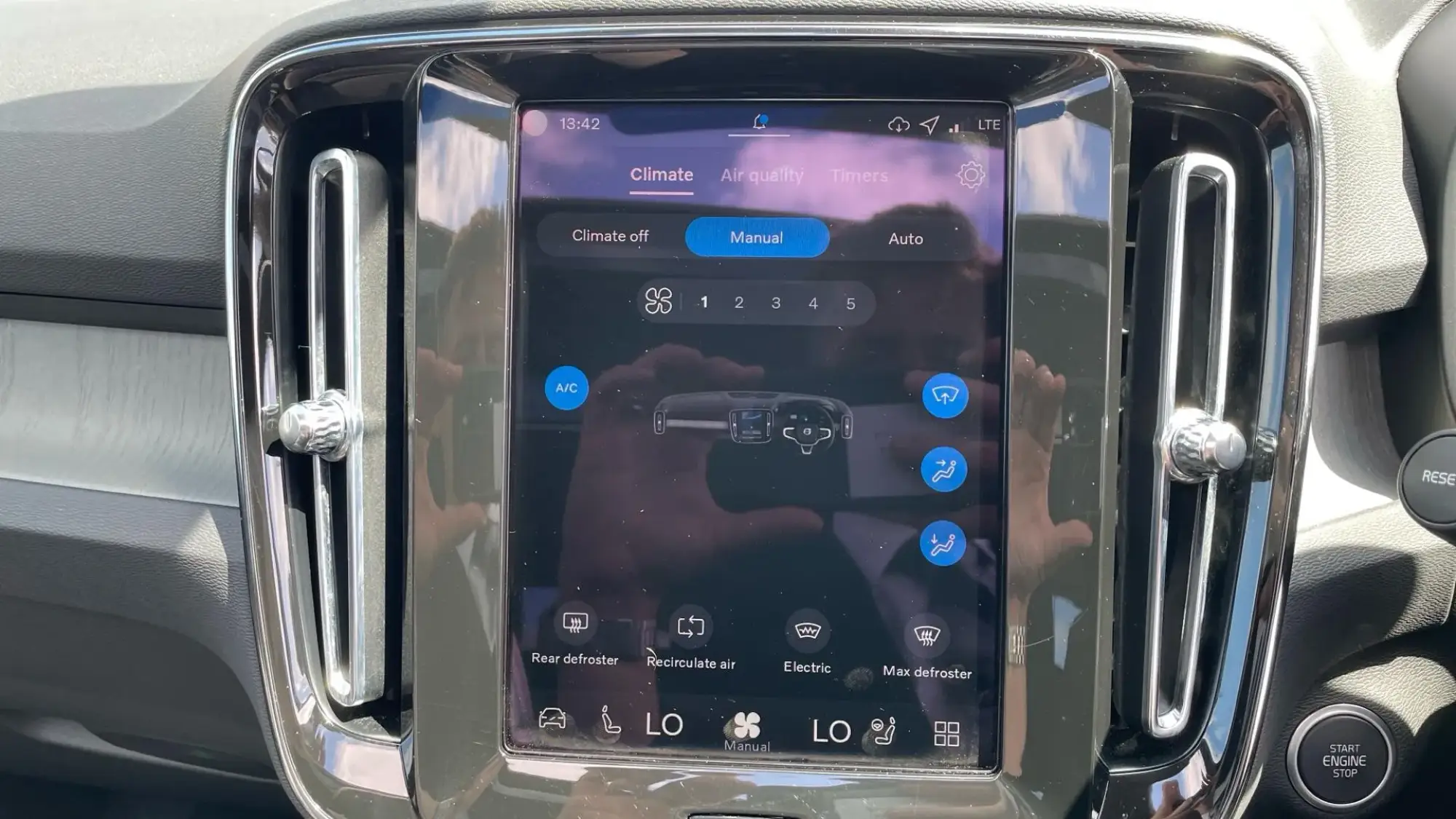 Volvo XC40 Image 33
