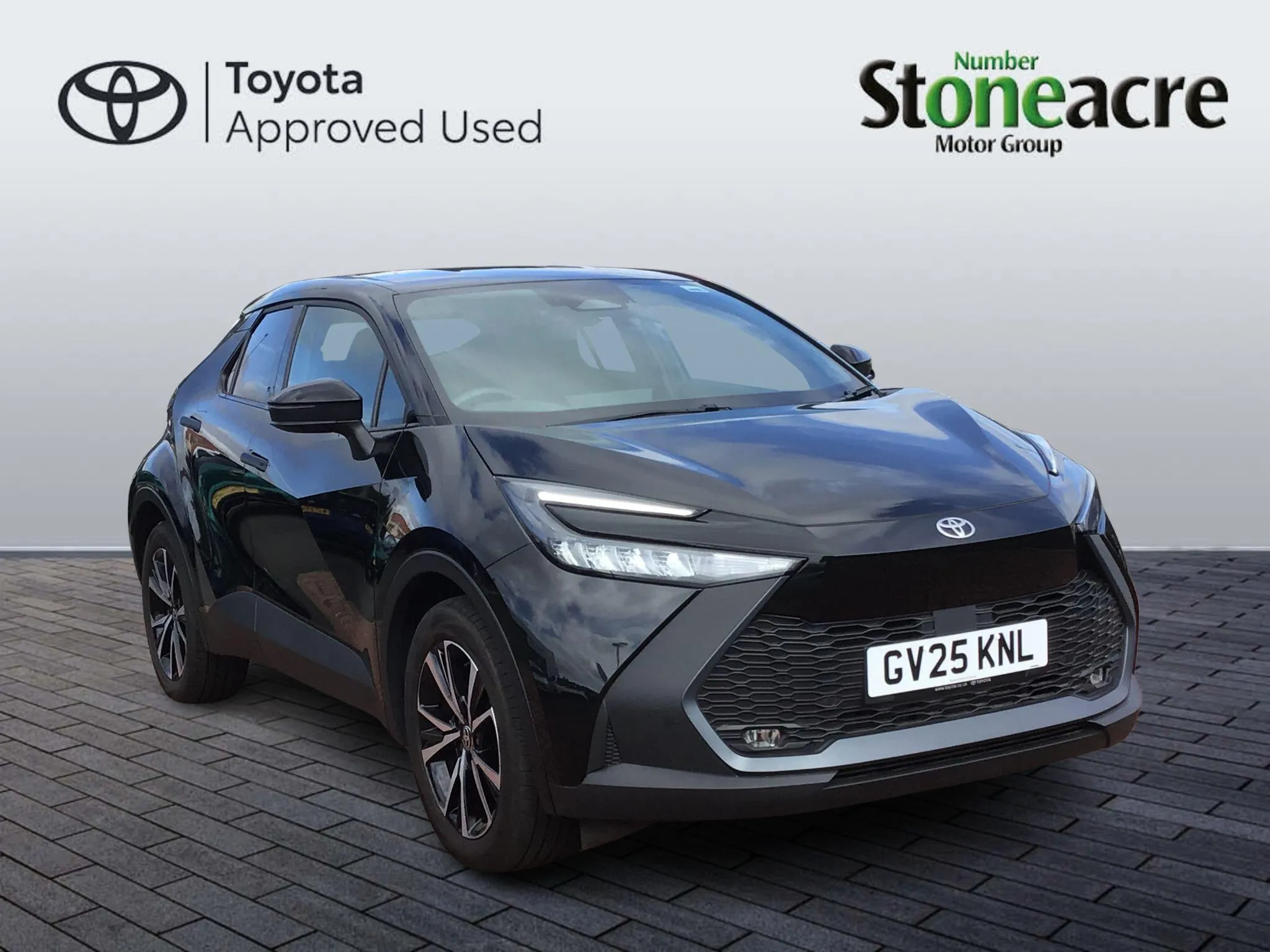 Toyota C-HR Plug-in Hybrid undefined 2.0 VVT-h 13.6 kWh Design CVT Euro 6 (s/s) 5dr