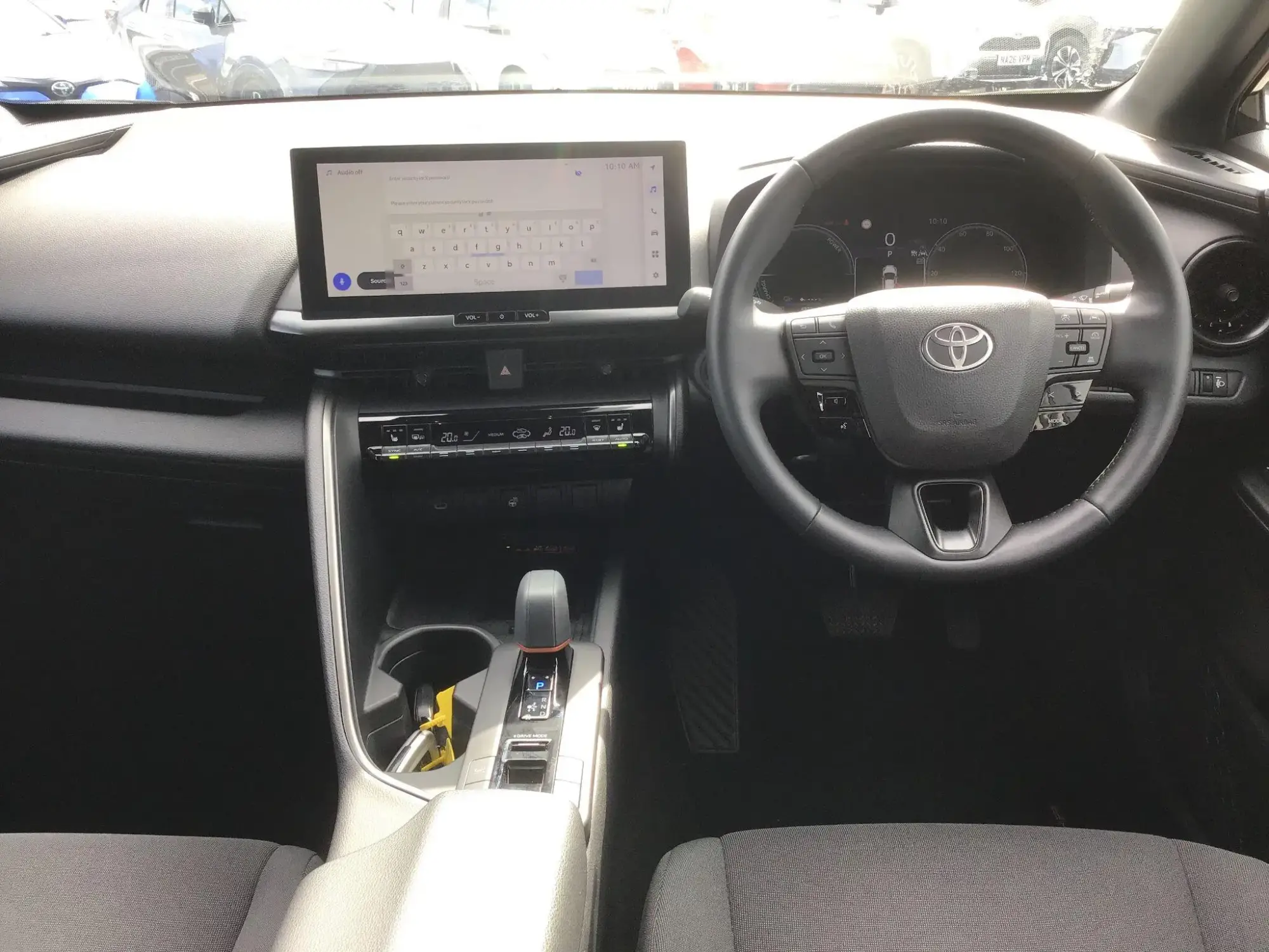 Toyota C-HR Plug-in Hybrid Image 6 Toyota C-HR Plug-in Hybrid Image 6