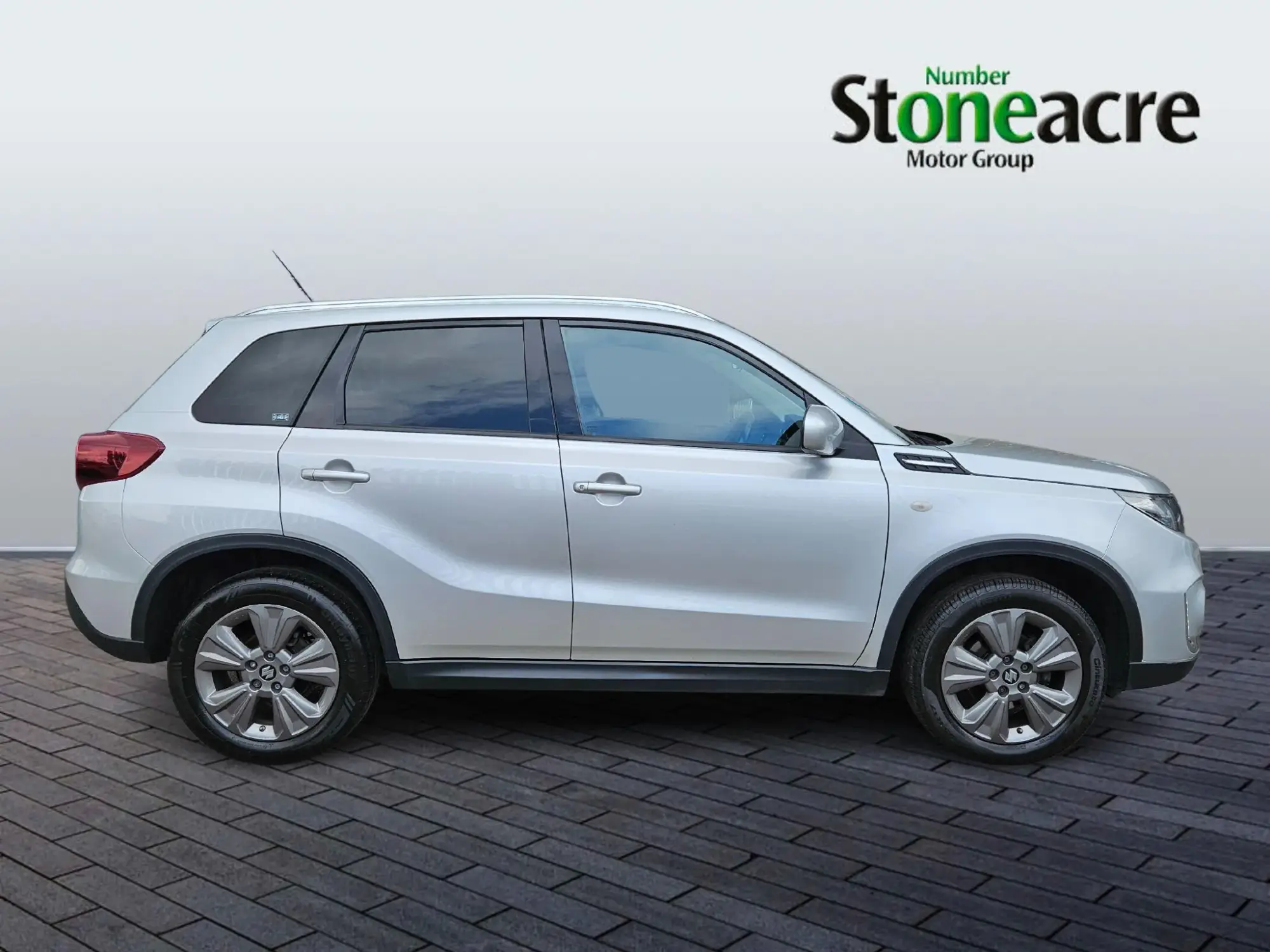 Suzuki Vitara 1.4 Boosterjet 48V Hybrid SZ-T 5dr YP23LDN Image 2