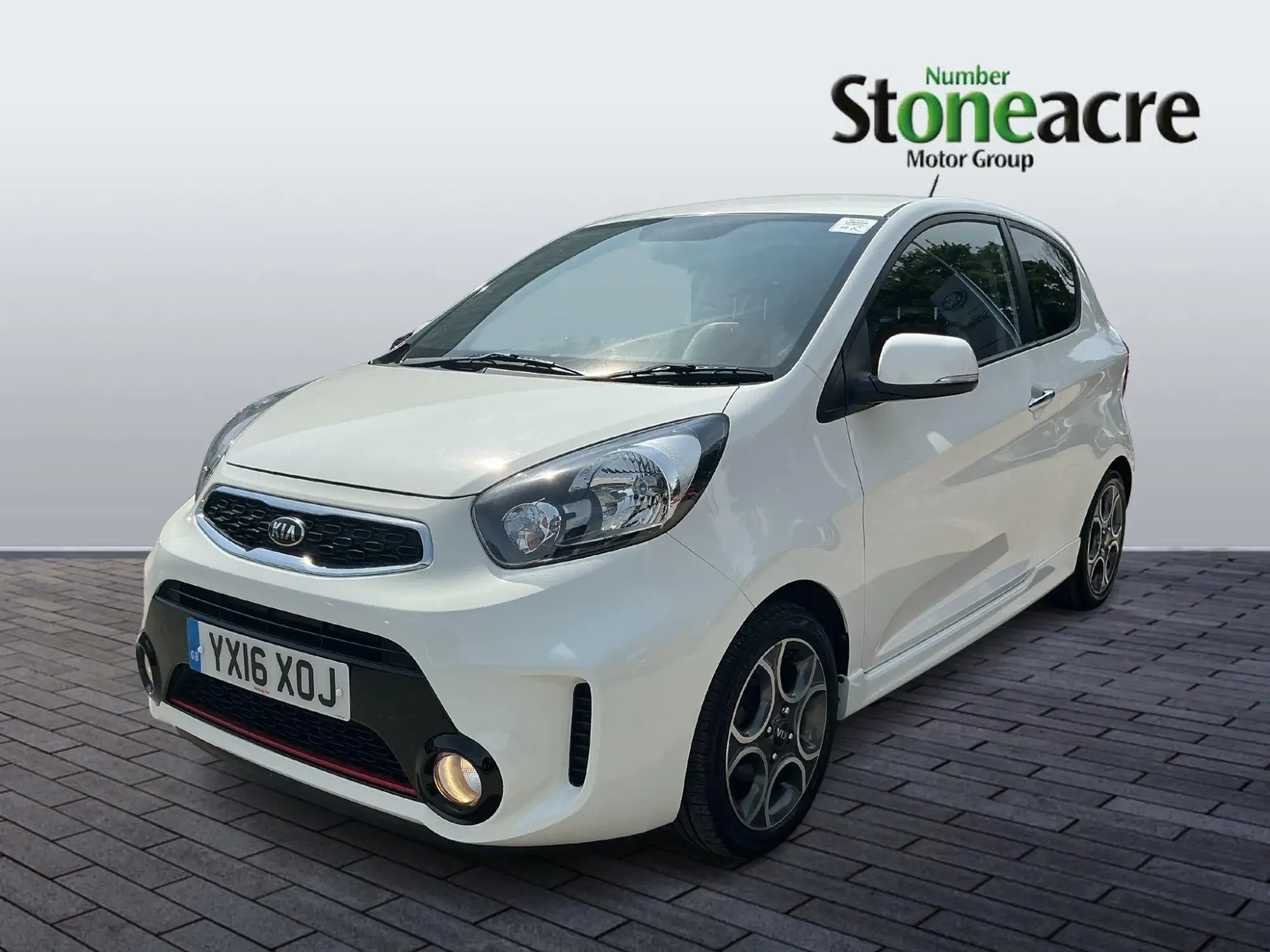 Kia Picanto 1.25 EcoDynamics Chilli Euro 6 (s/s) 3dr YX16XOJ Image 3