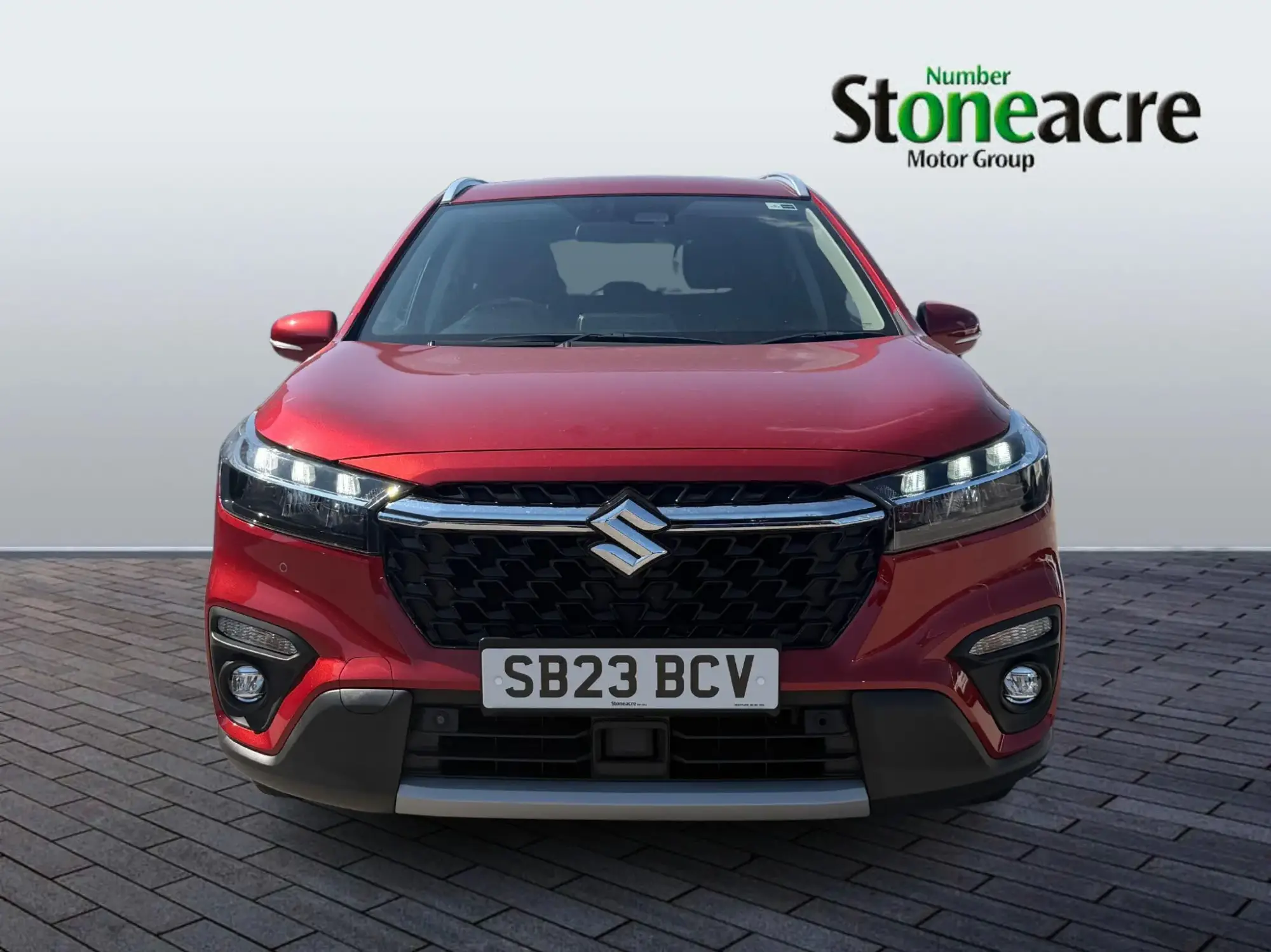 Suzuki S-Cross Hybrid Image 2