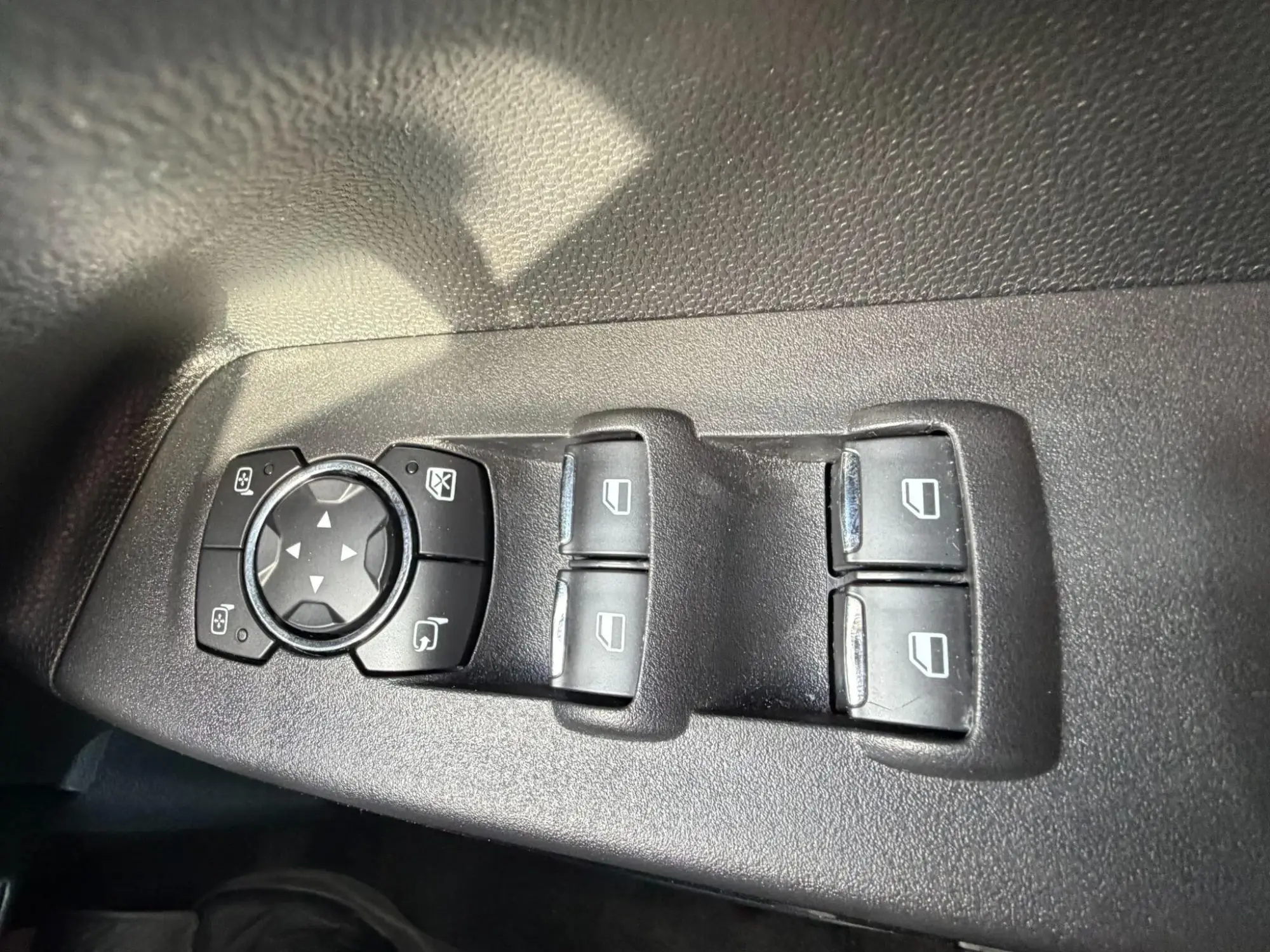 Ford EcoSport Image 17