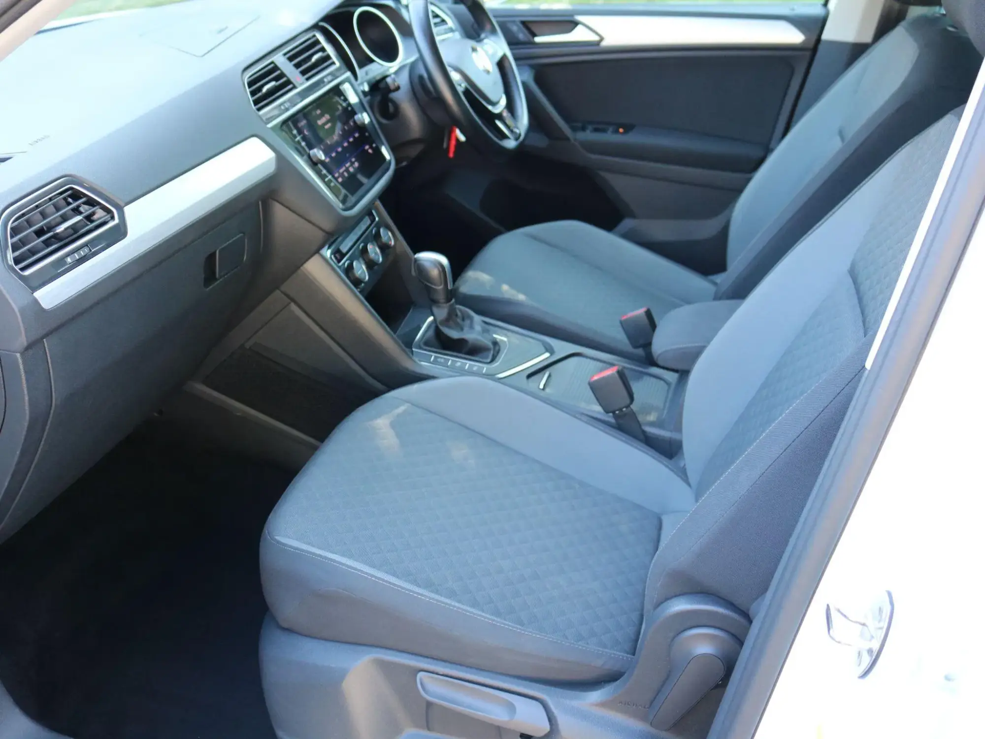 Volkswagen Tiguan Image 12 Volkswagen Tiguan Image 12