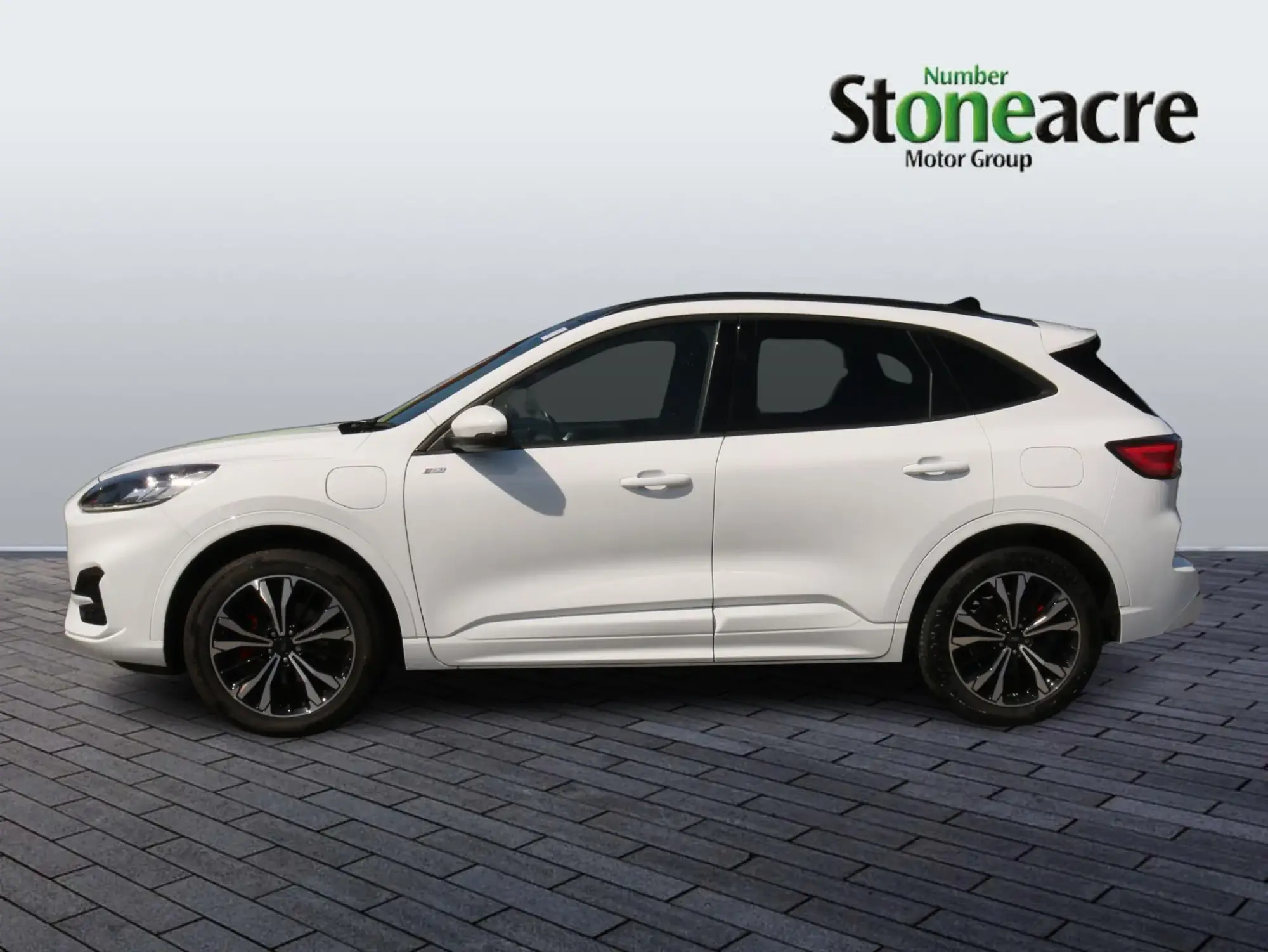 Ford Kuga Plug-In Hybrid Image 6 Ford Kuga Plug-In Hybrid Image 6
