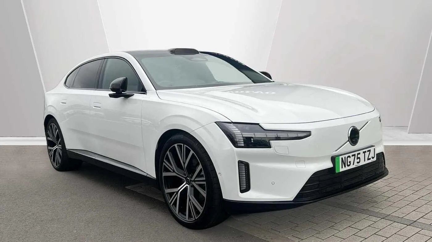 2025 VOLVO ES90