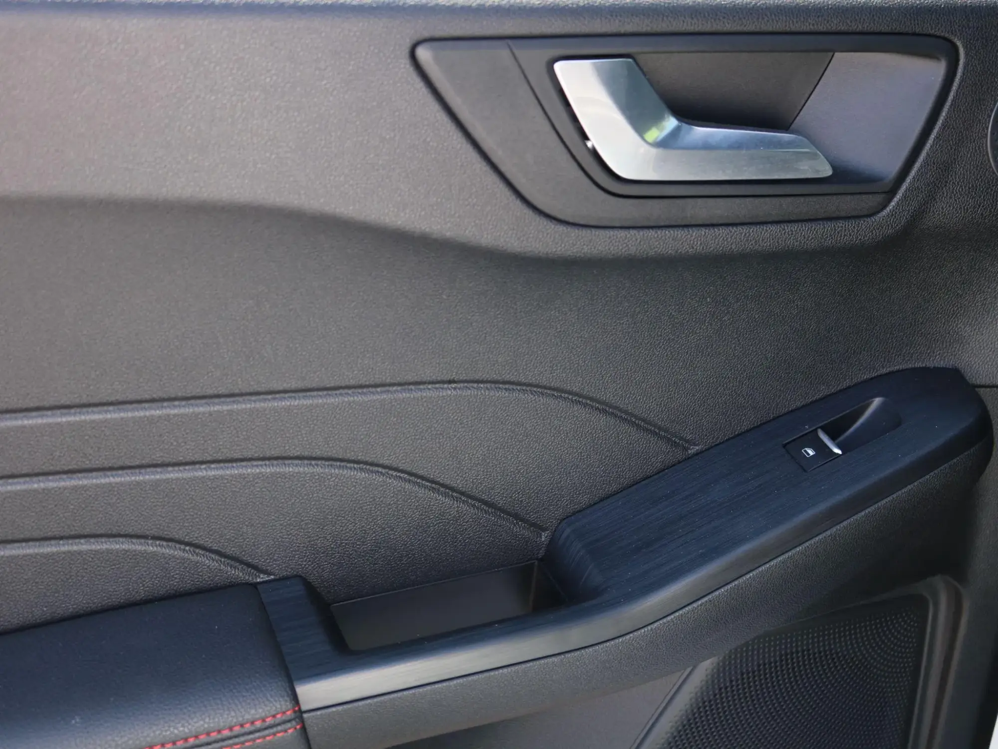 Ford Kuga Plug-In Hybrid Image 25 Ford Kuga Plug-In Hybrid Image 25