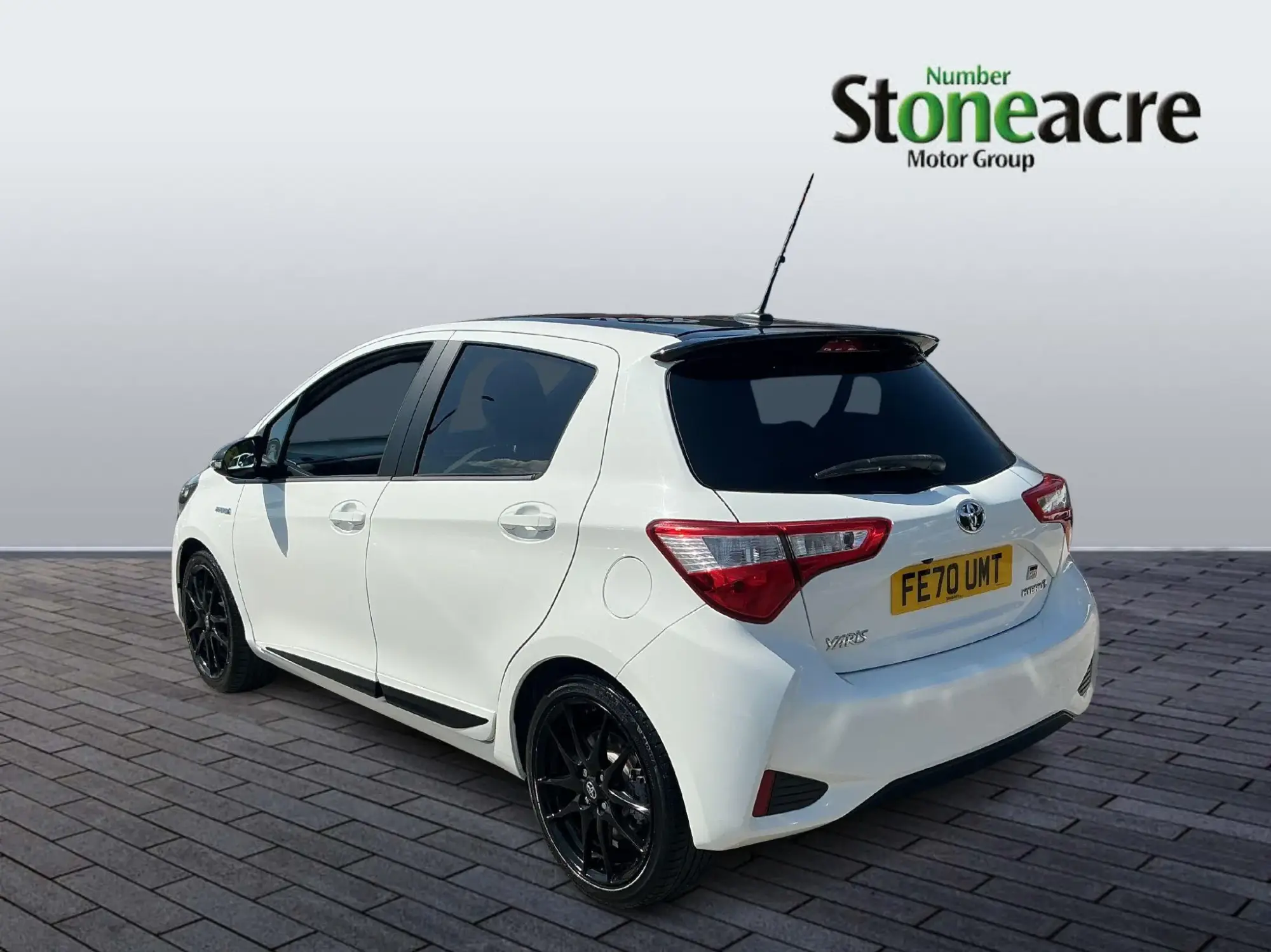 Toyota Yaris Image 5 Toyota Yaris Image 5