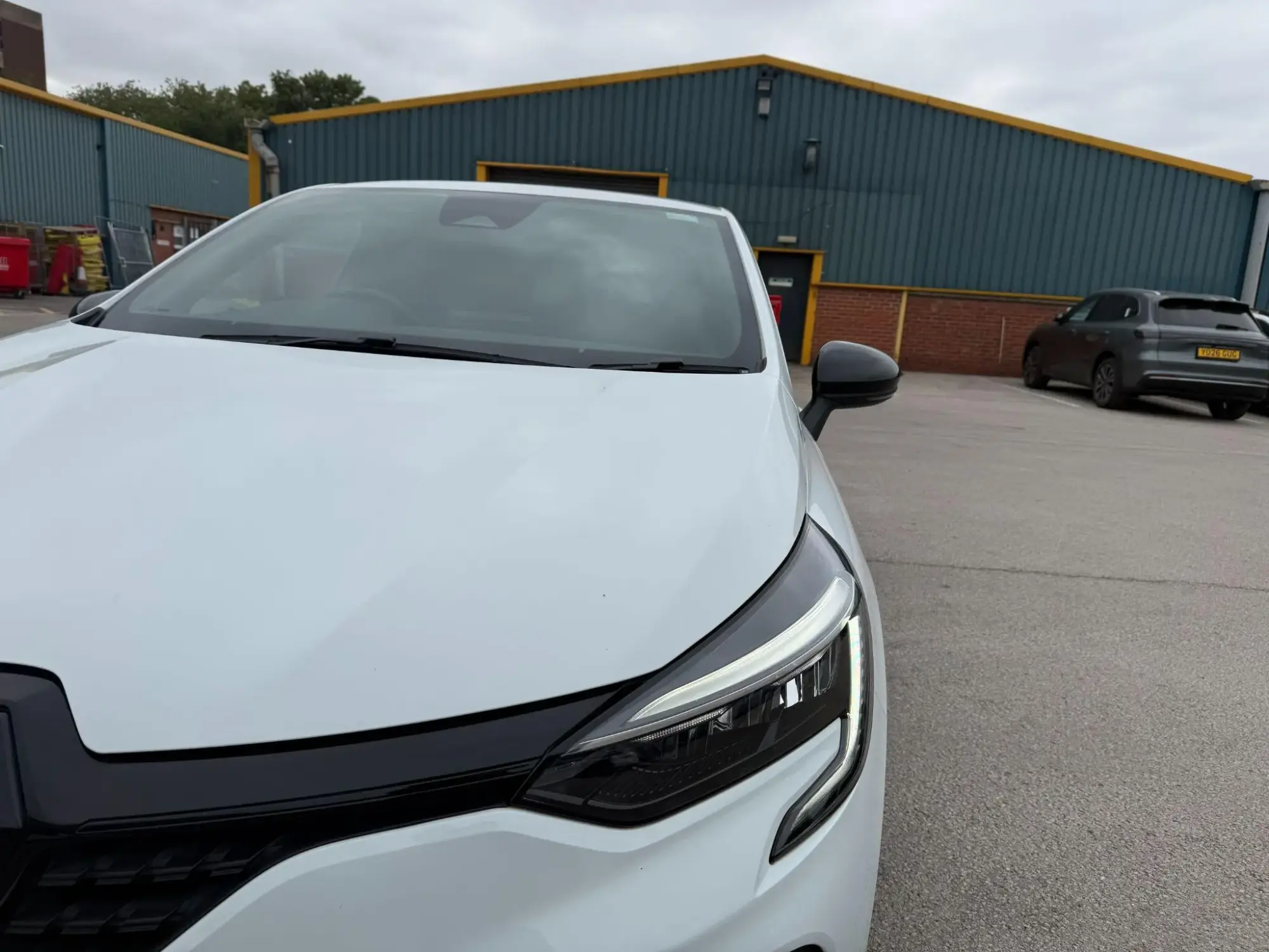 Renault Clio E-Tech Image 8