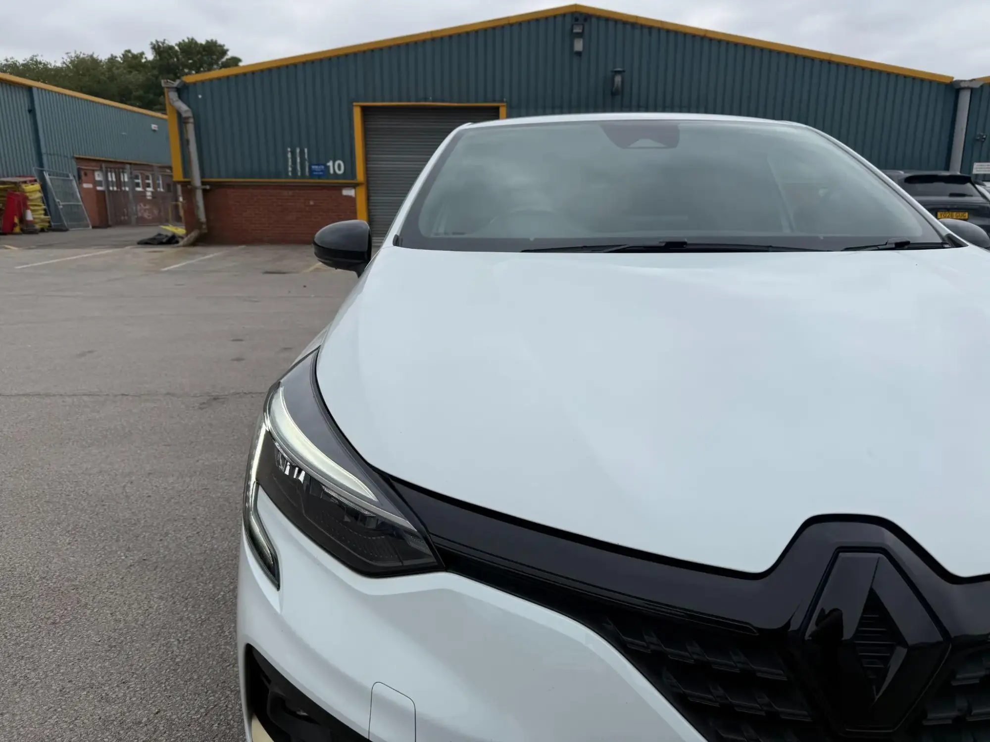 Renault Clio E-Tech Image 11