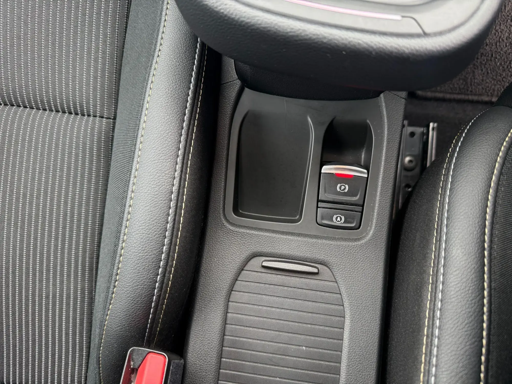 Renault Clio E-Tech Image 20