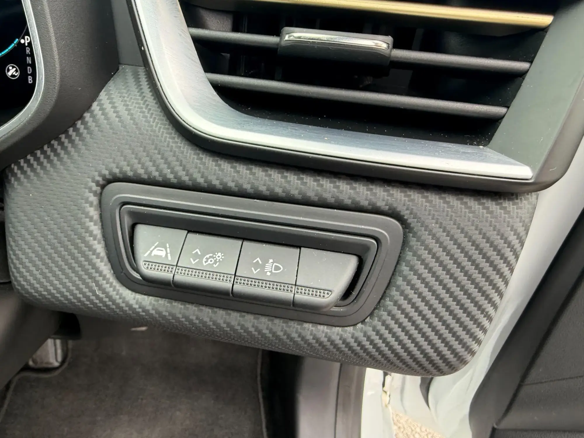 Renault Clio E-Tech Image 25