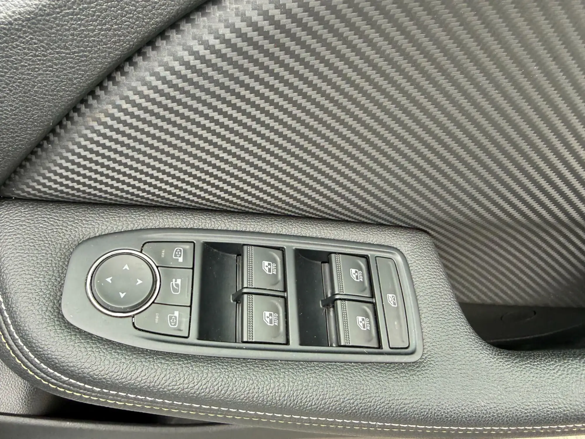 Renault Clio E-Tech Image 26