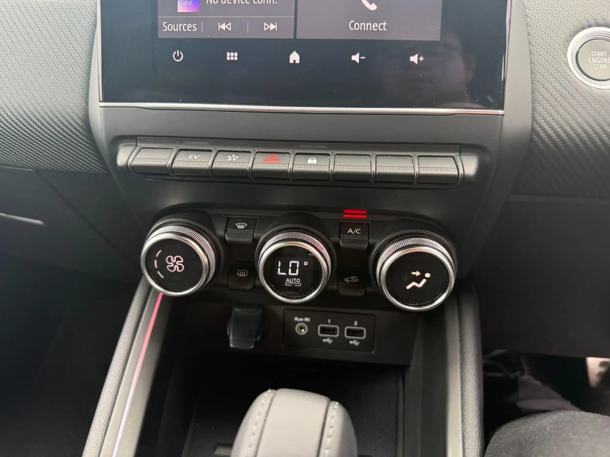 Renault Clio E-Tech Image 40