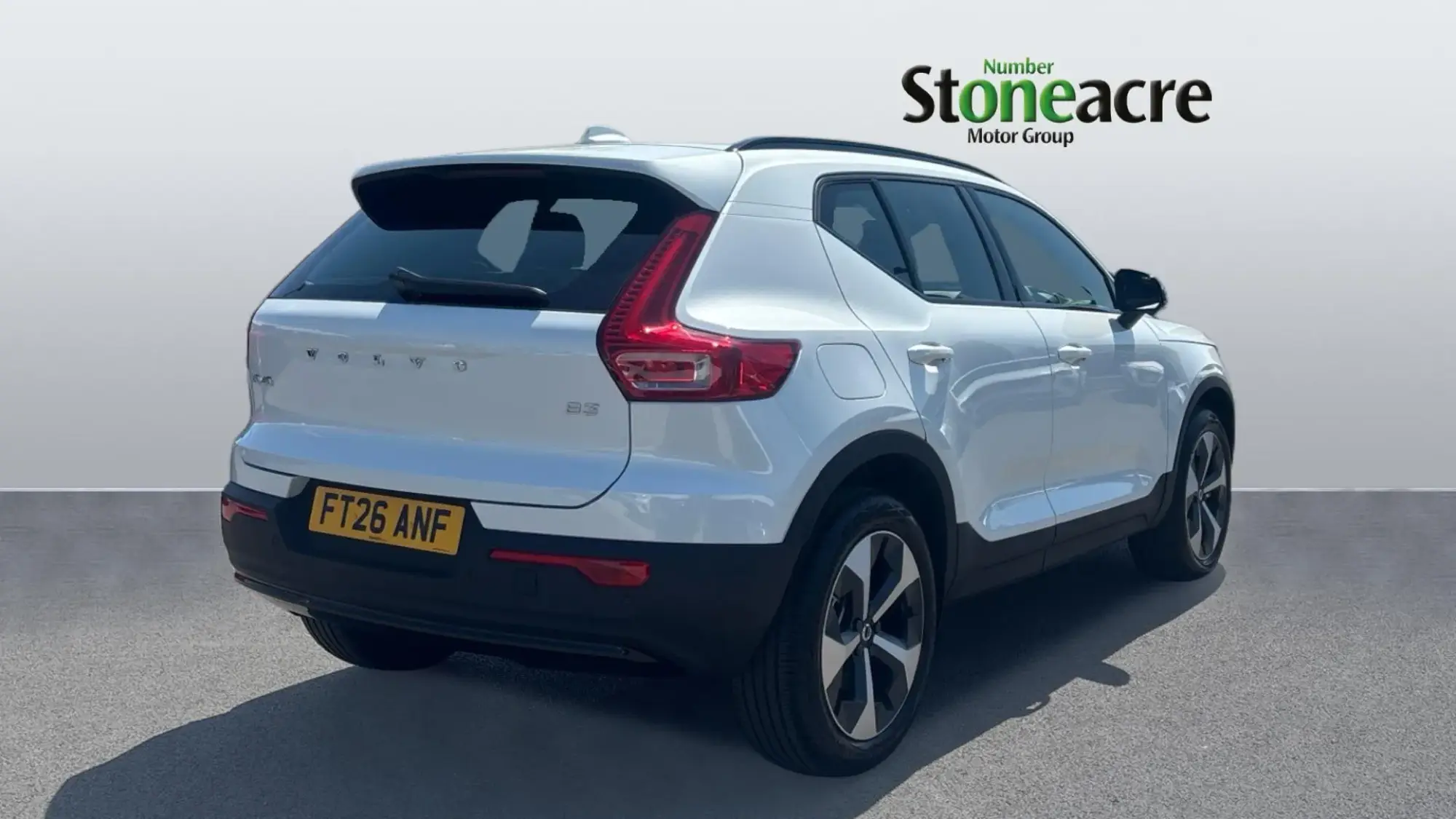 Volvo XC40 Image 2