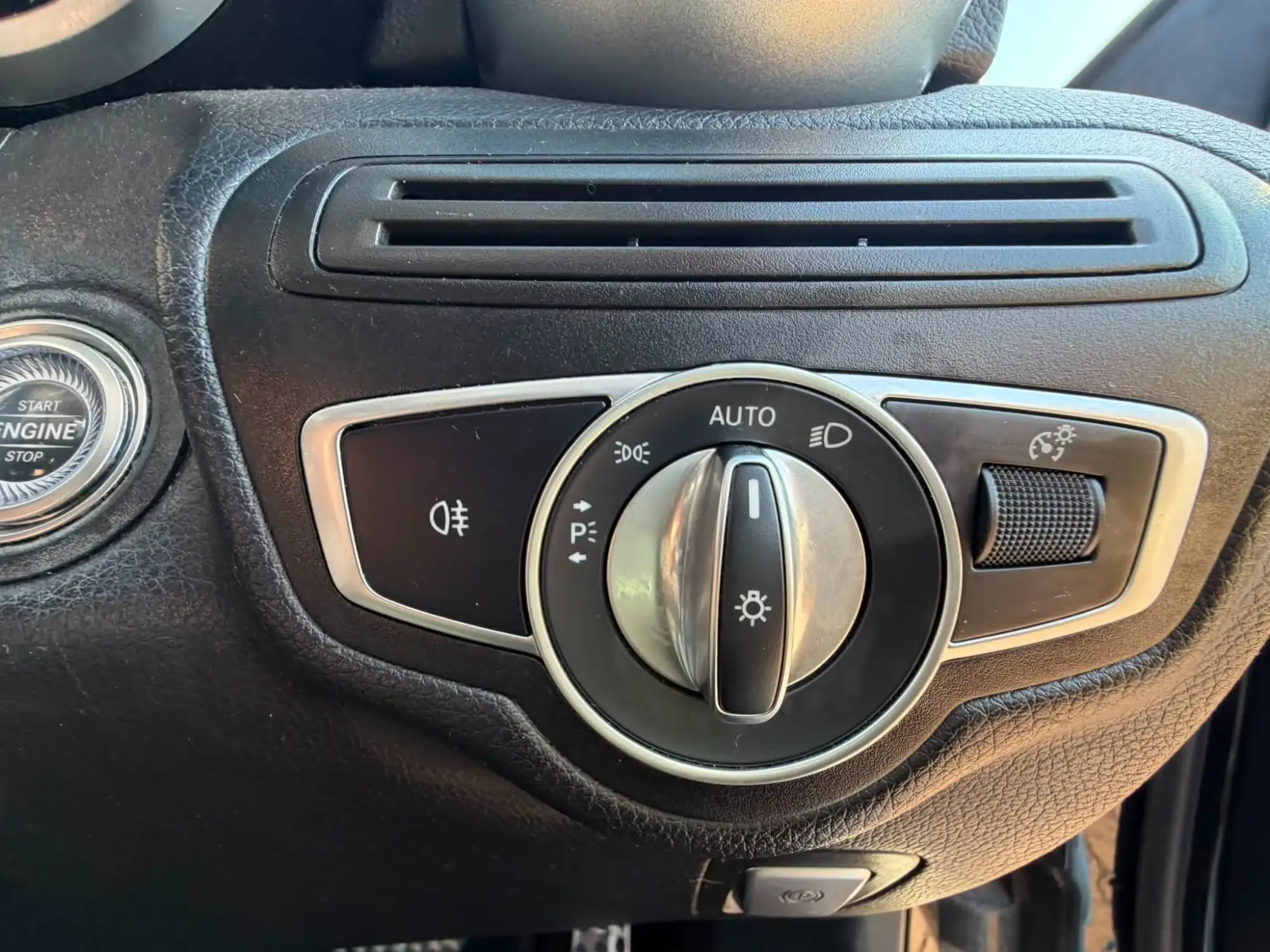 Mercedes-Benz GLC Image 14 Mercedes-Benz GLC Image 14