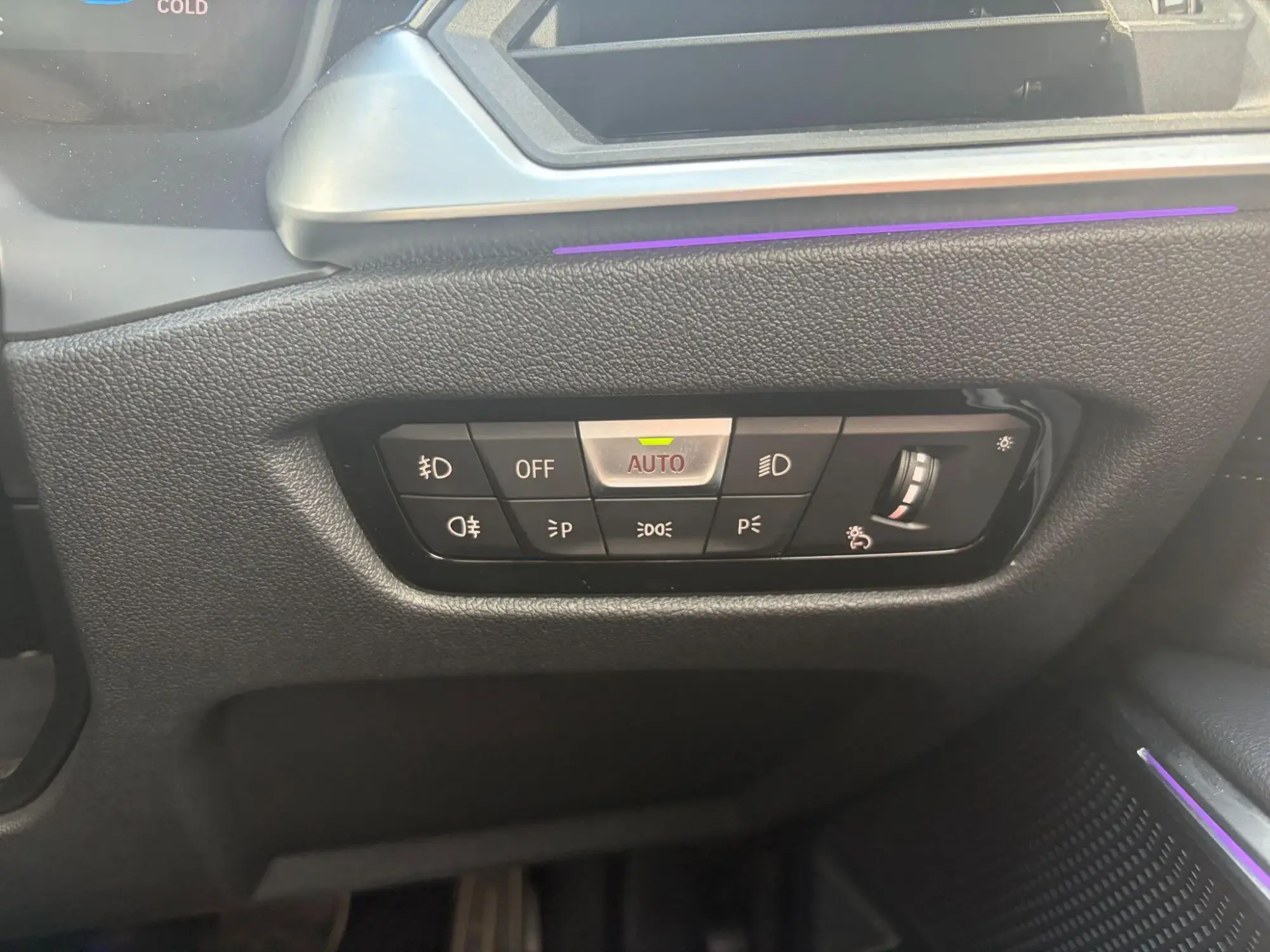 BMW 3 Series Image 20