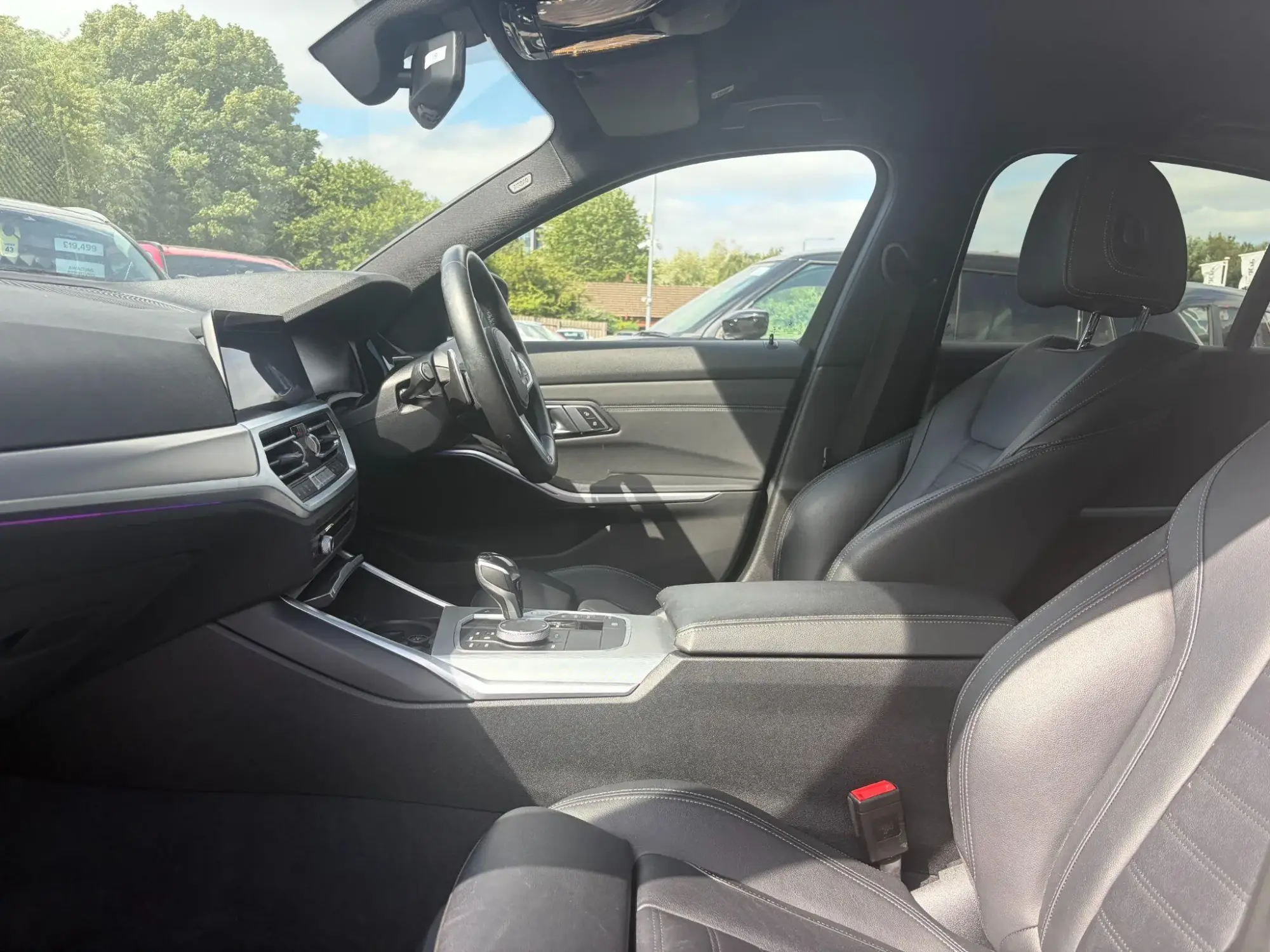 BMW 3 Series Image 27