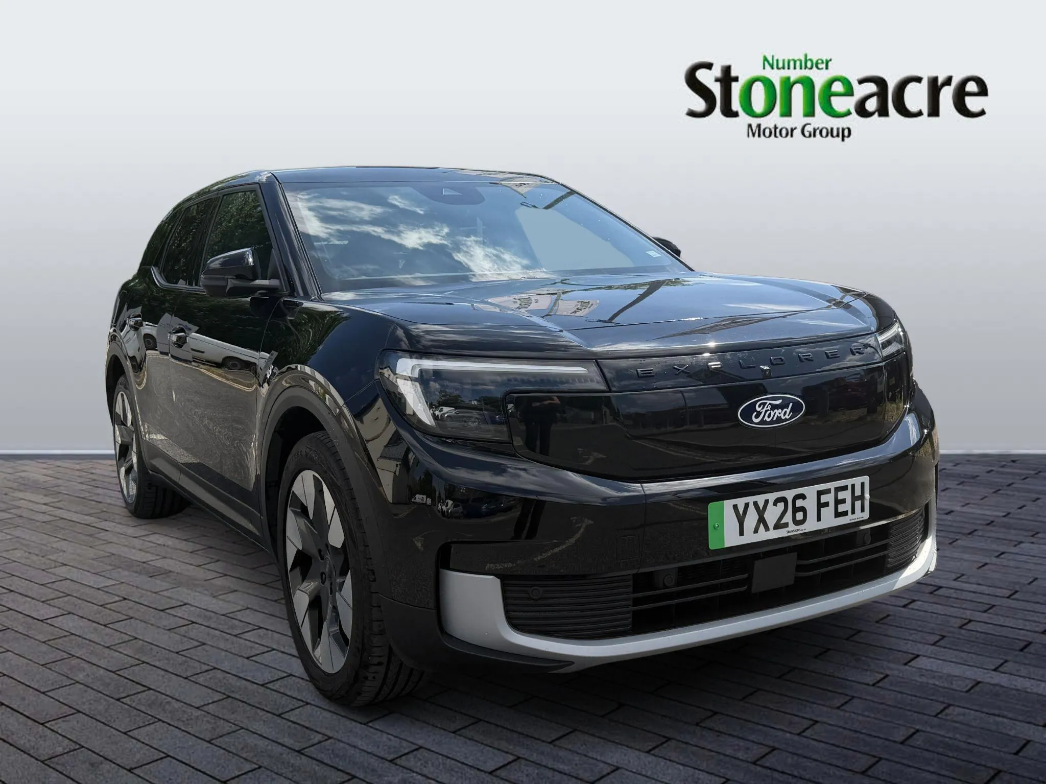 Ford Explorer listing photo