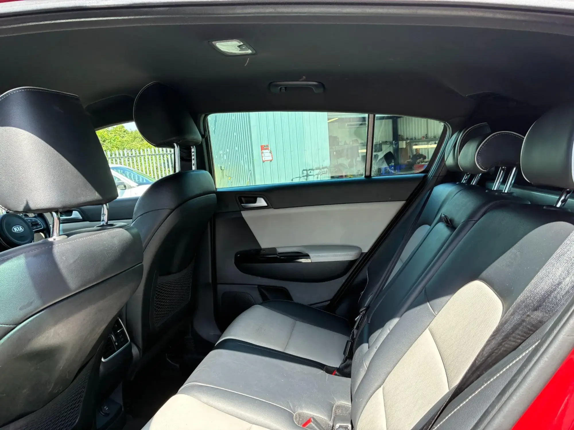 Kia Sportage Image 30