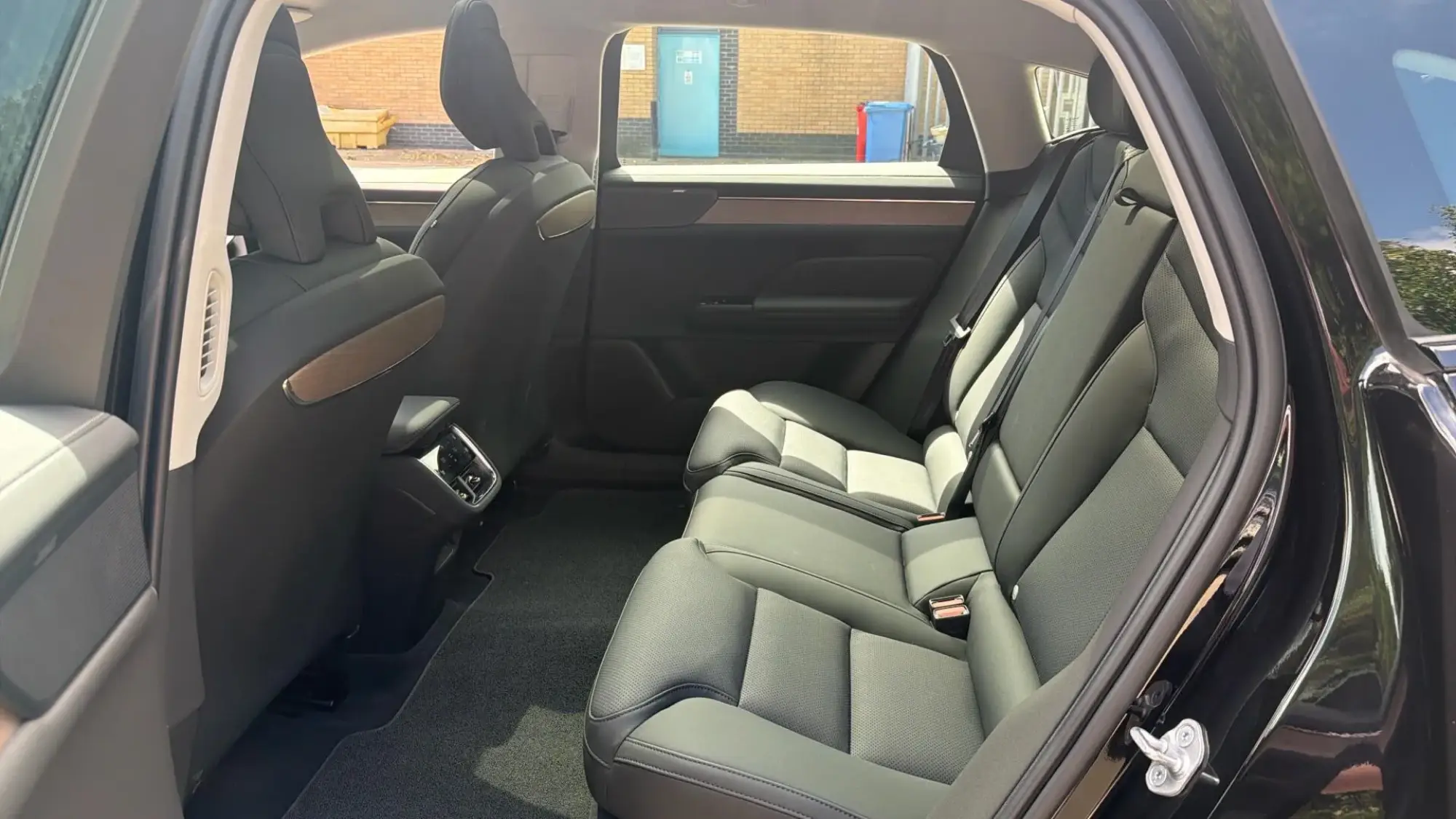Volvo ES90 Image 31