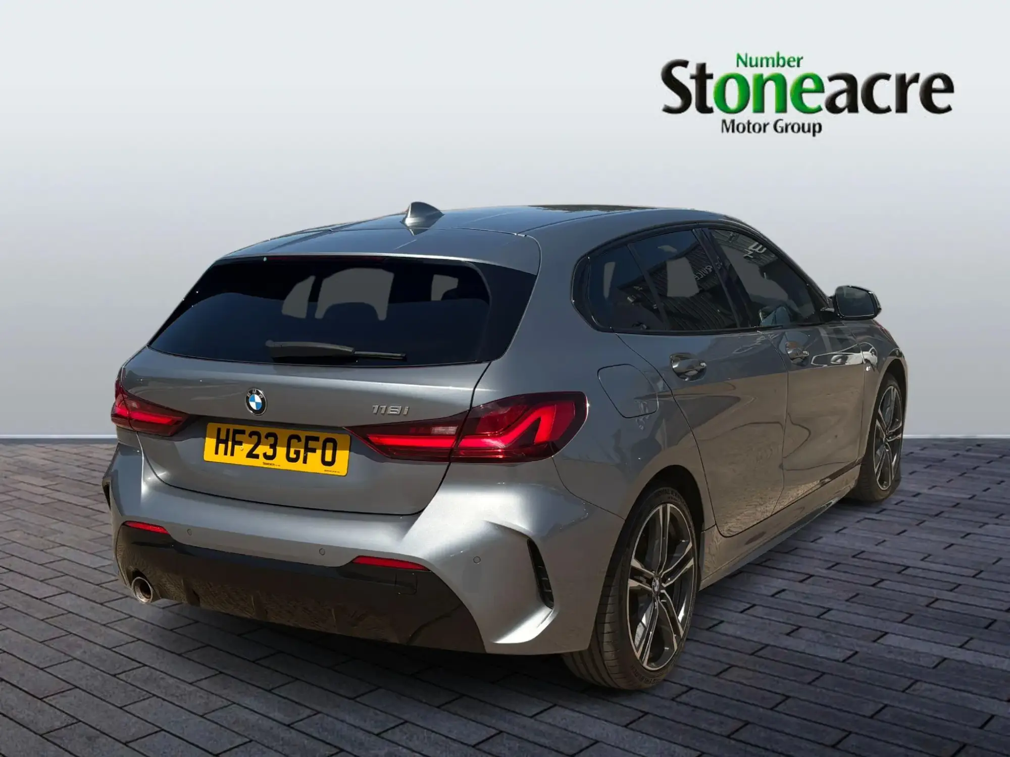 BMW 1 Series 1.5 118i M Sport (LCP) DCT Euro 6 (s/s) 5dr HF23GFO Image 3
