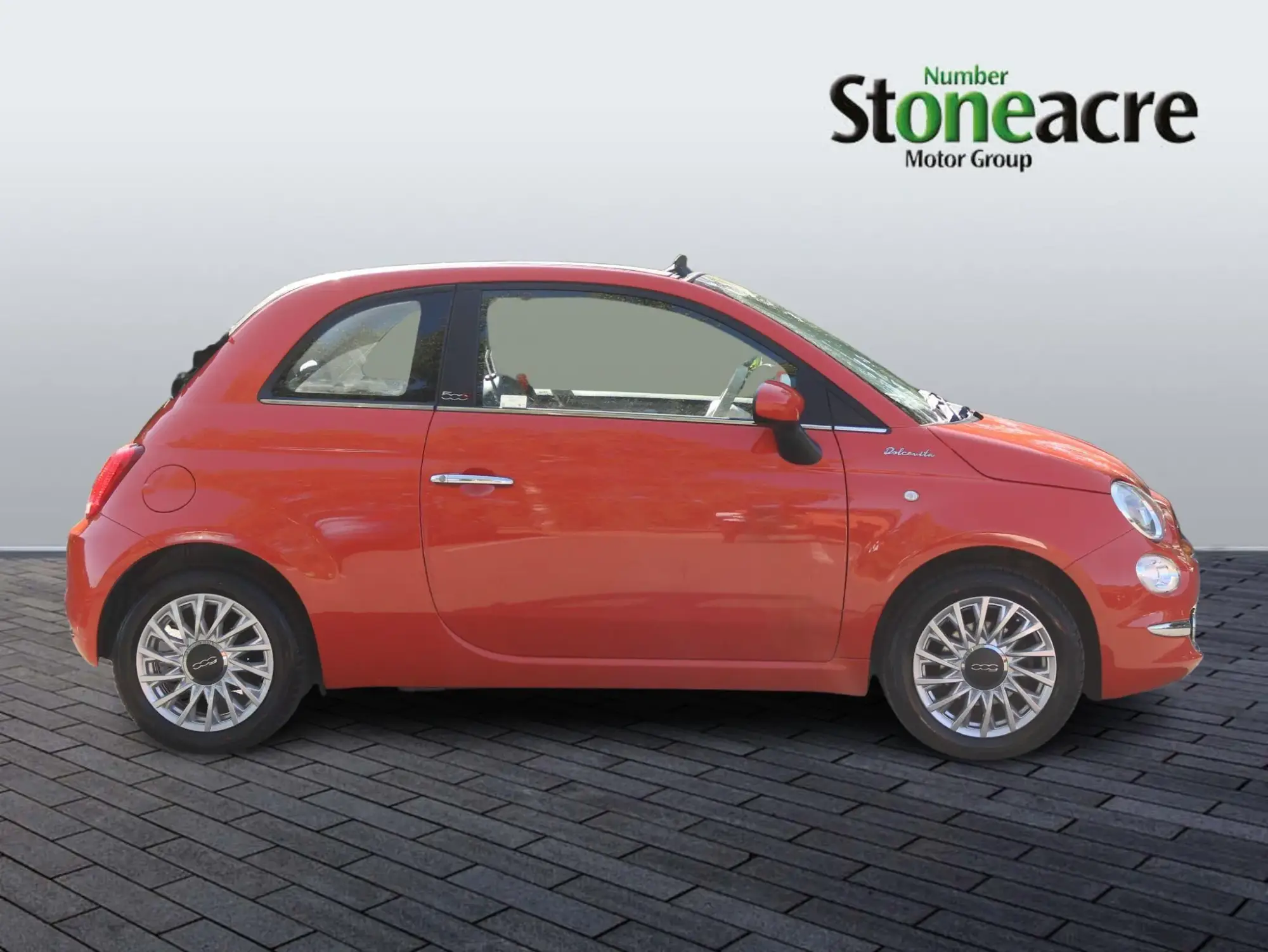 Fiat 500c 1.0 MHEV Dolcevita Euro 6 (s/s) 2dr FT22ADV Image 2
