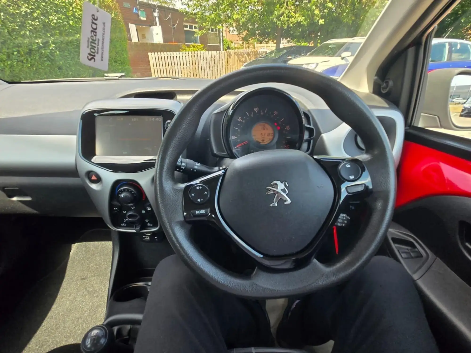 Peugeot 108 Image 17 Peugeot 108 Image 17