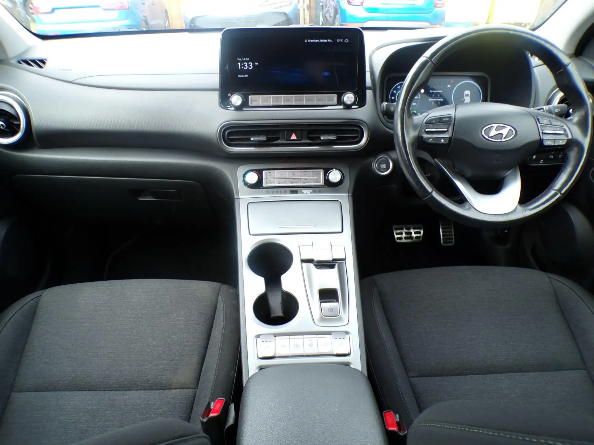 Hyundai KONA Image 17