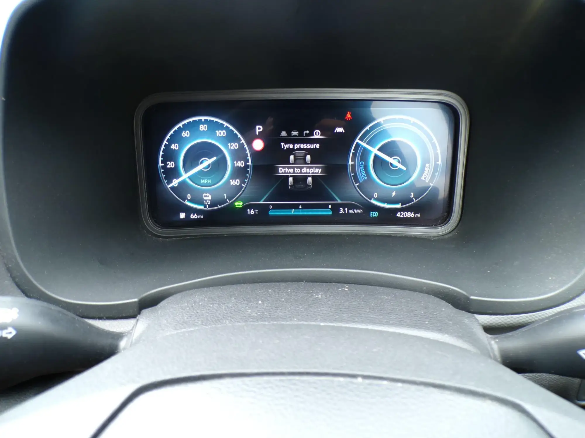 Hyundai KONA Image 23