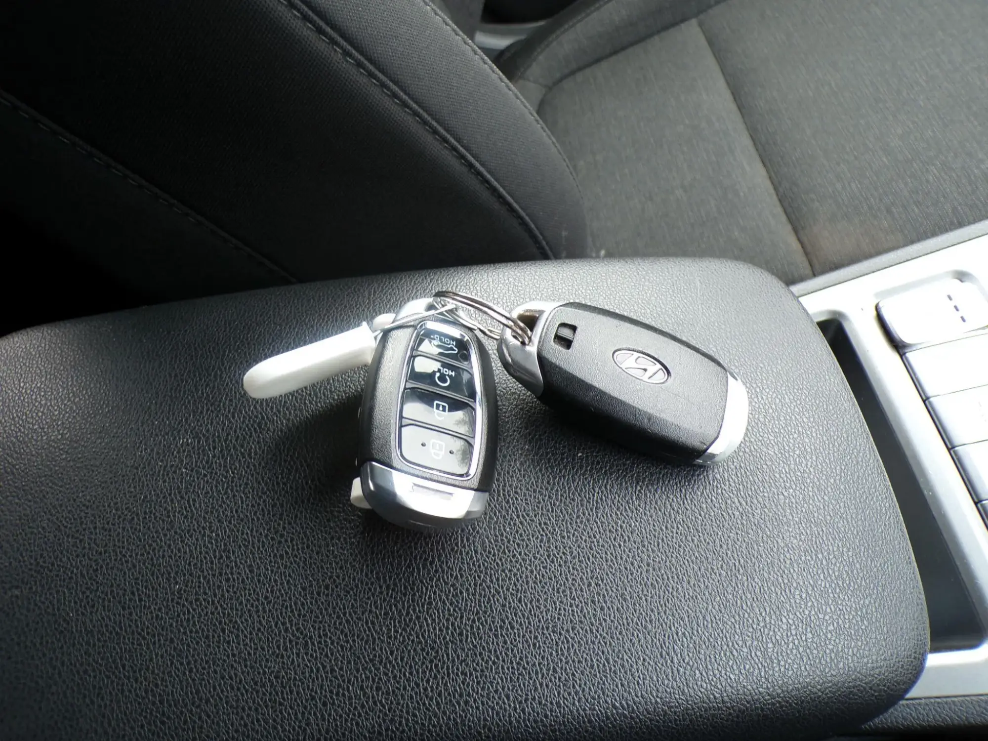 Hyundai KONA Image 29