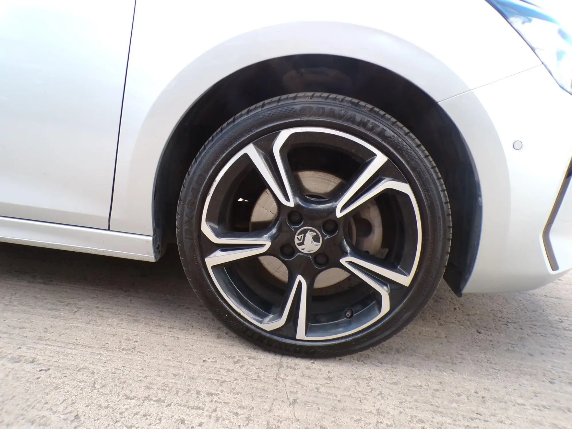 Vauxhall Corsa Image 9 Vauxhall Corsa Image 9