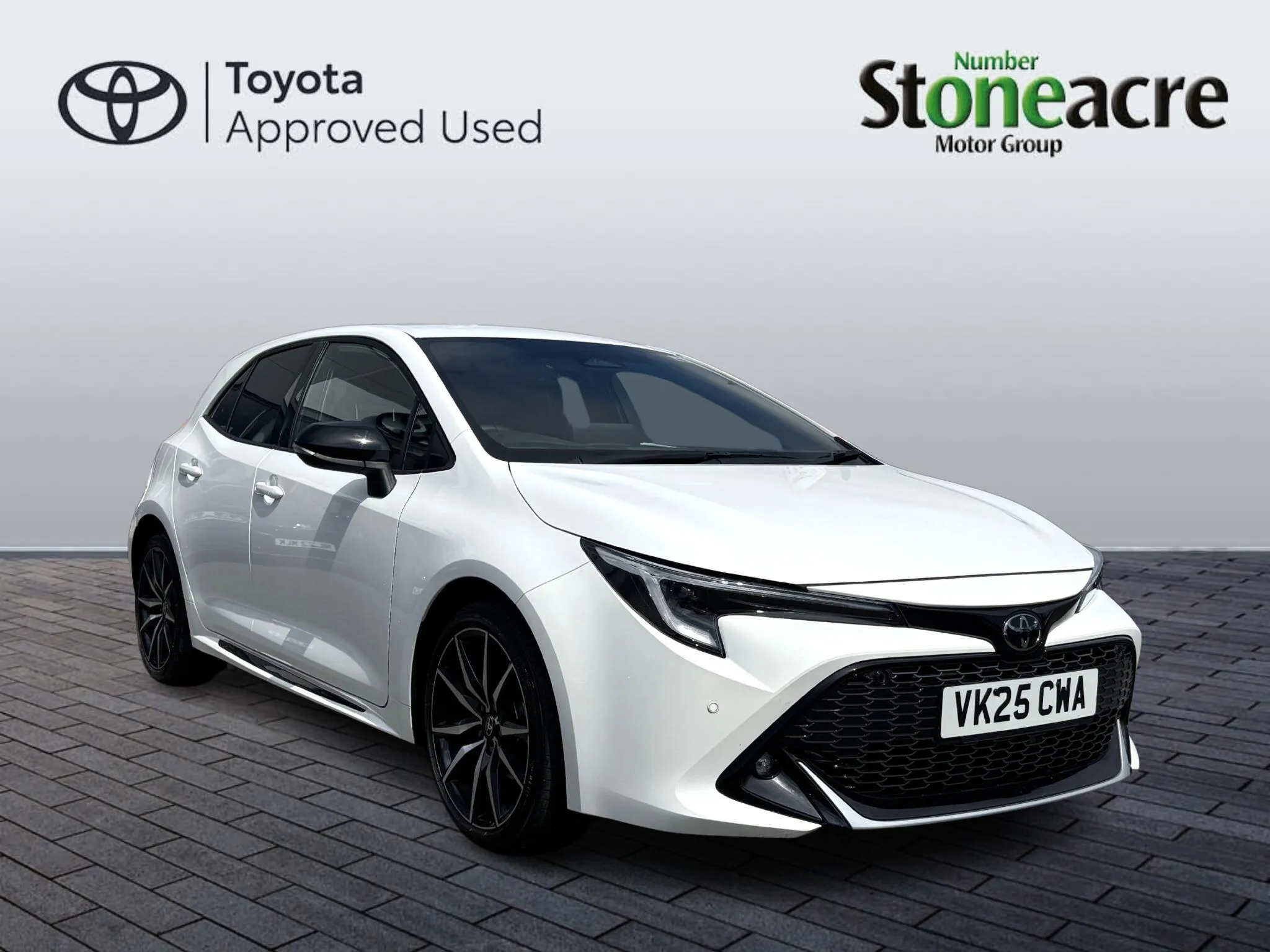 Toyota Corolla Hatchback listing photo