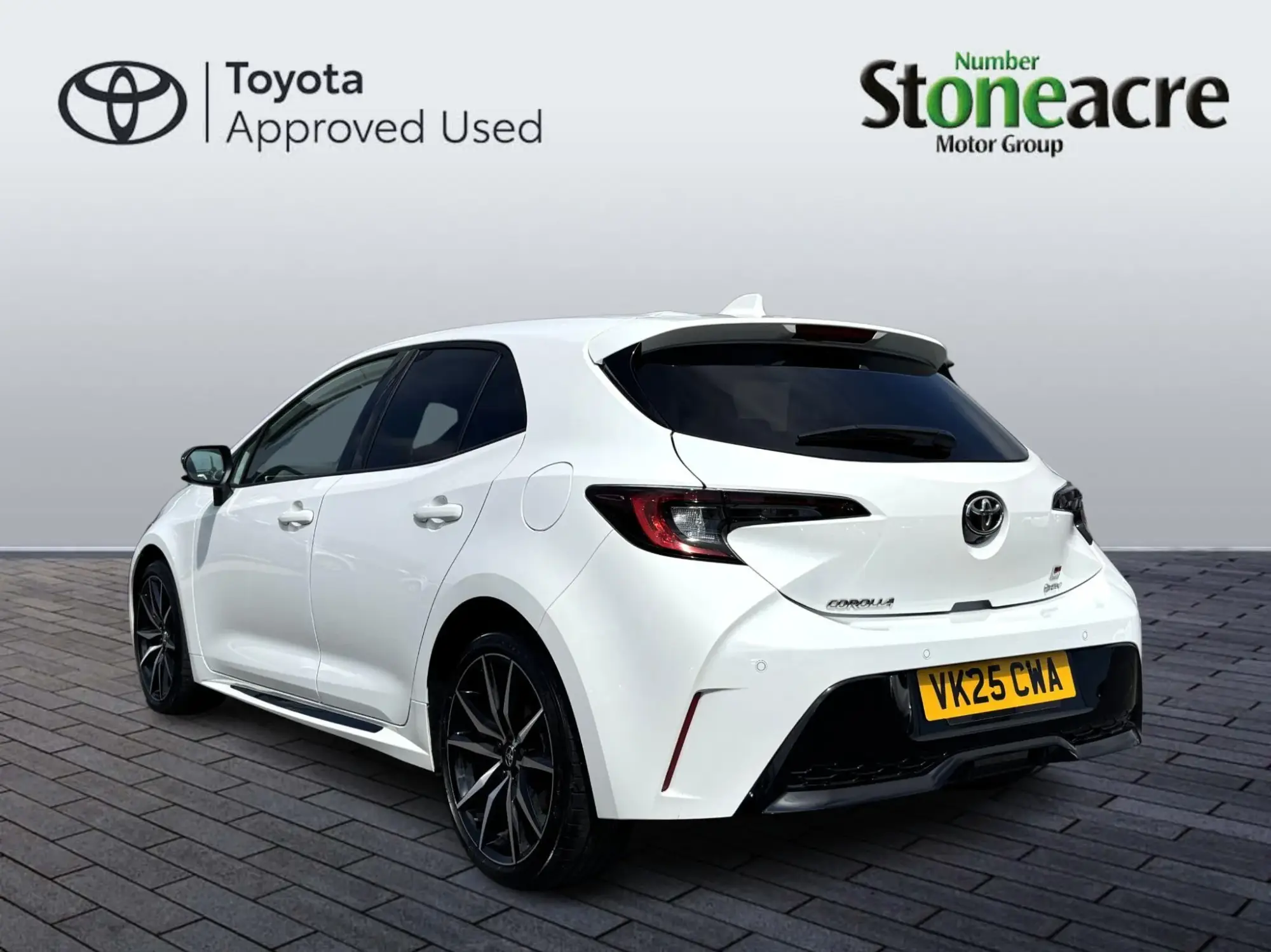 Toyota Corolla Hatchback Image 5 Toyota Corolla Hatchback Image 5