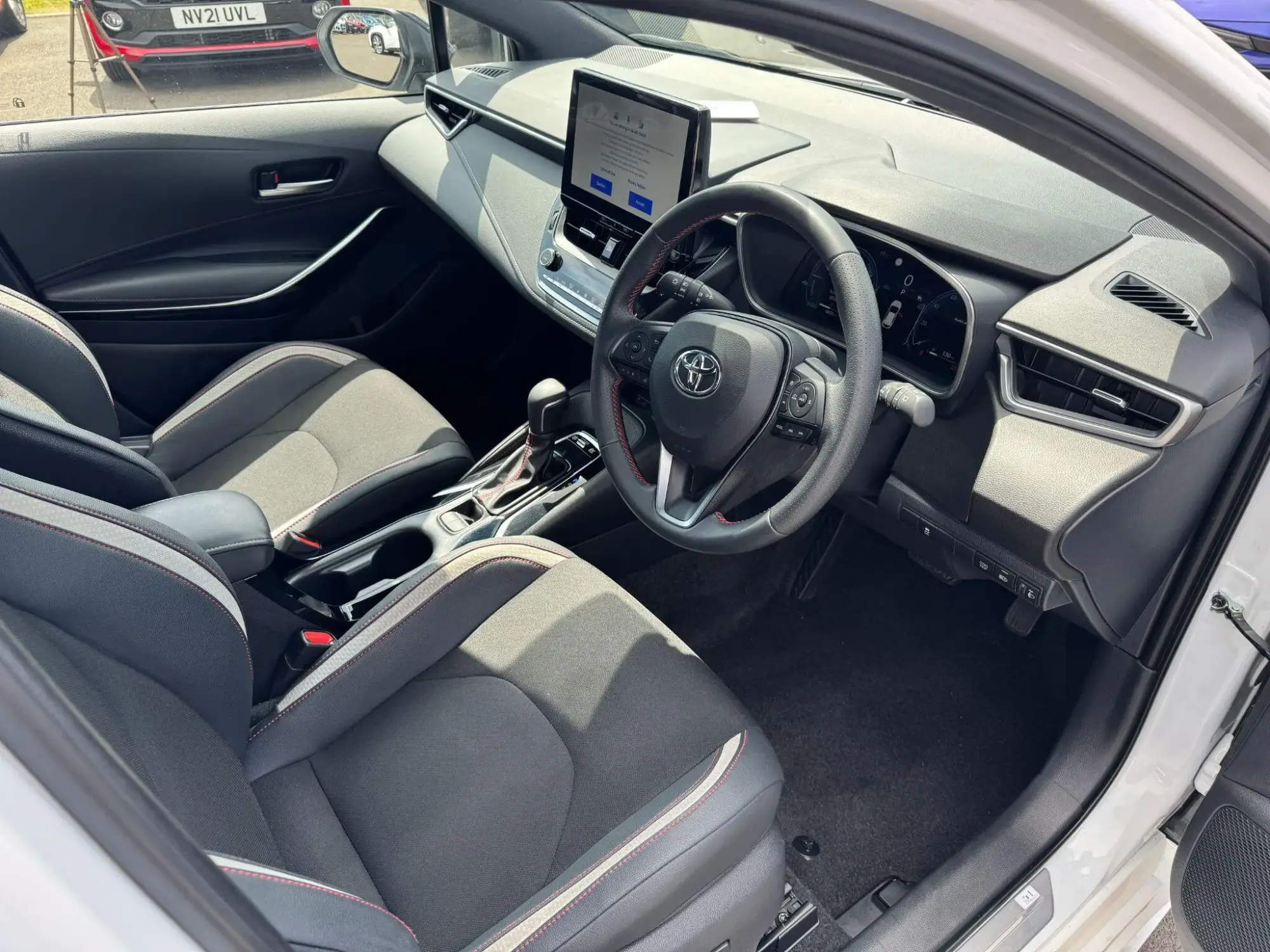 Toyota Corolla Hatchback Image 11 Toyota Corolla Hatchback Image 11