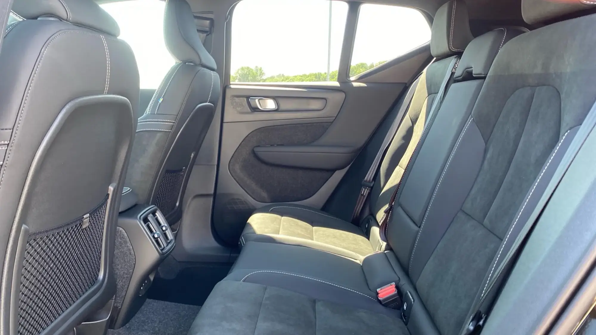 Volvo XC40 Image 15