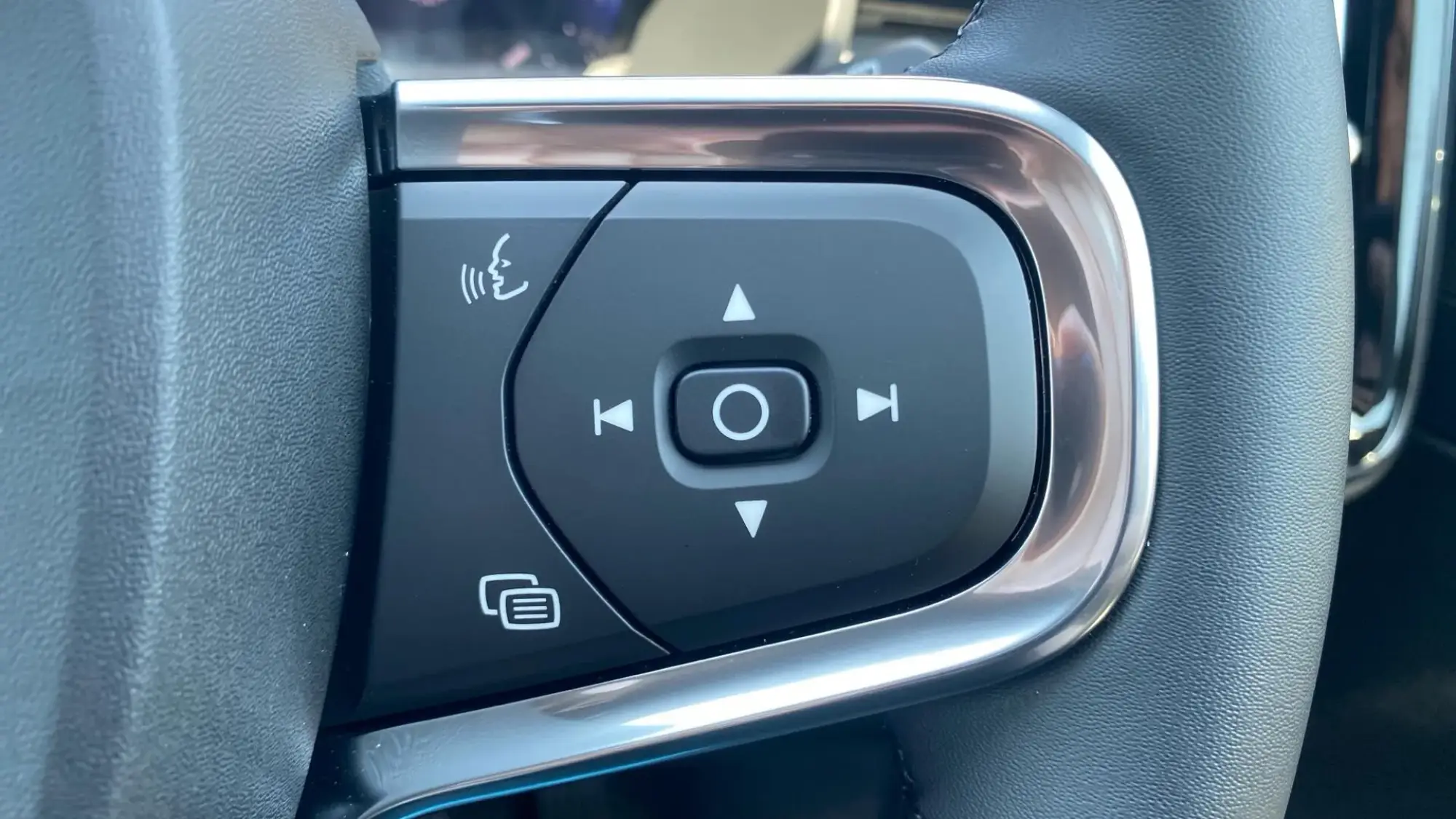Volvo XC40 Image 18