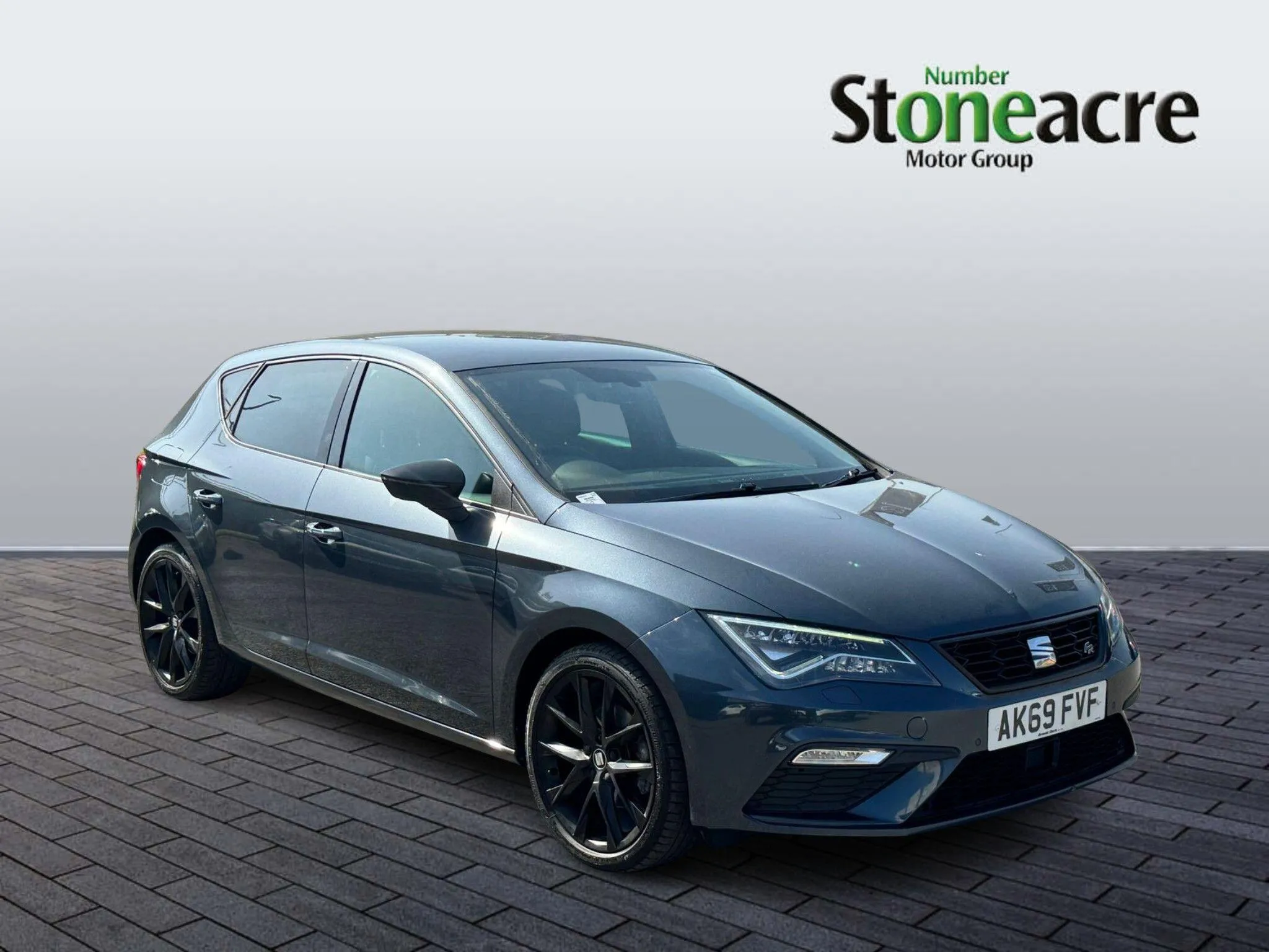 SEAT Leon SEAT Leon